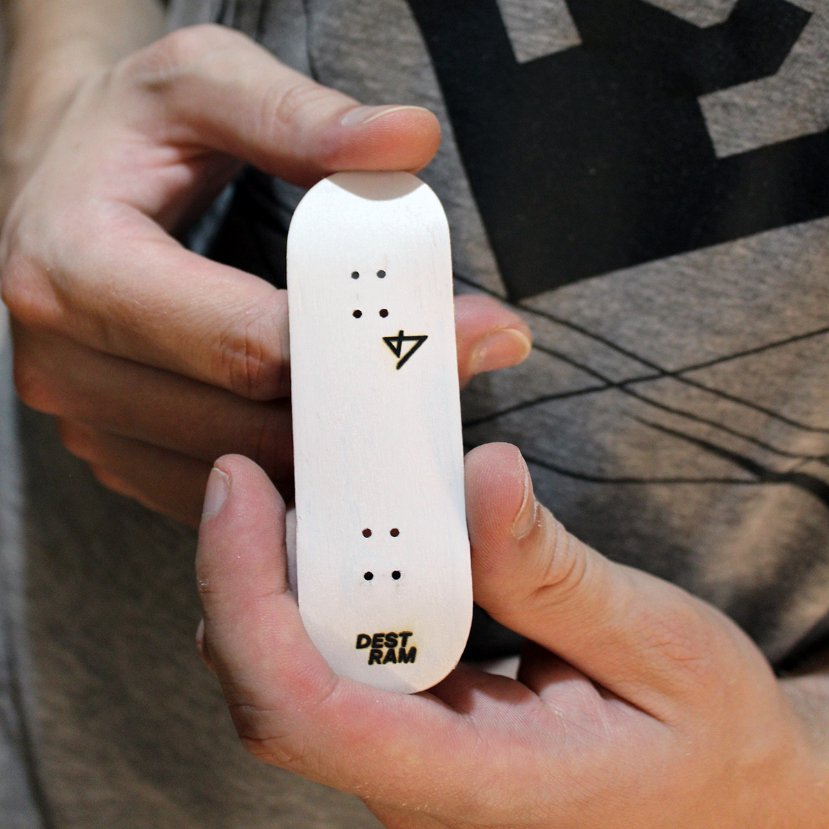 DESTRAM | Dřevěné fingerboardy foto 4