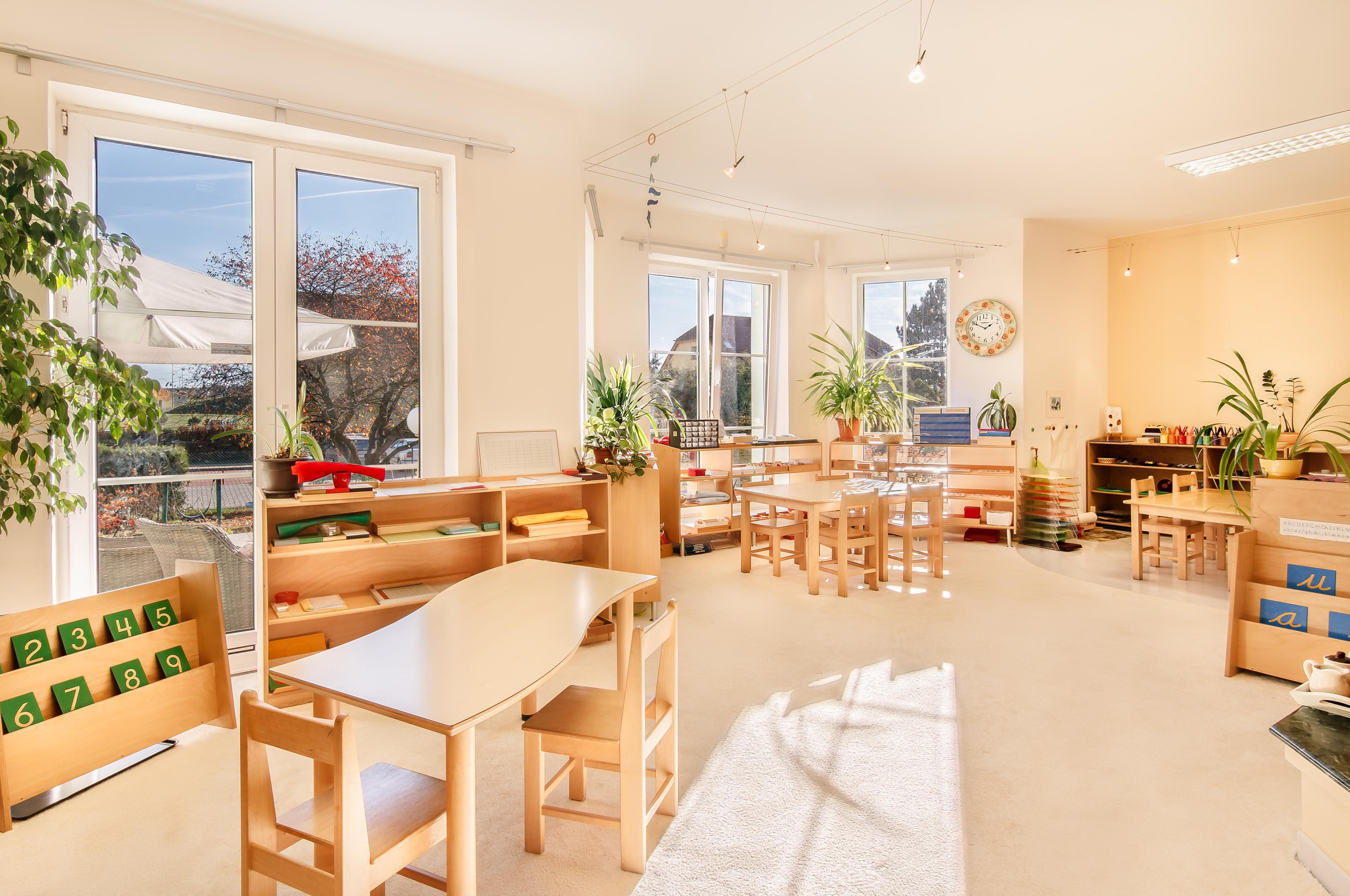 NestLingue Montessori