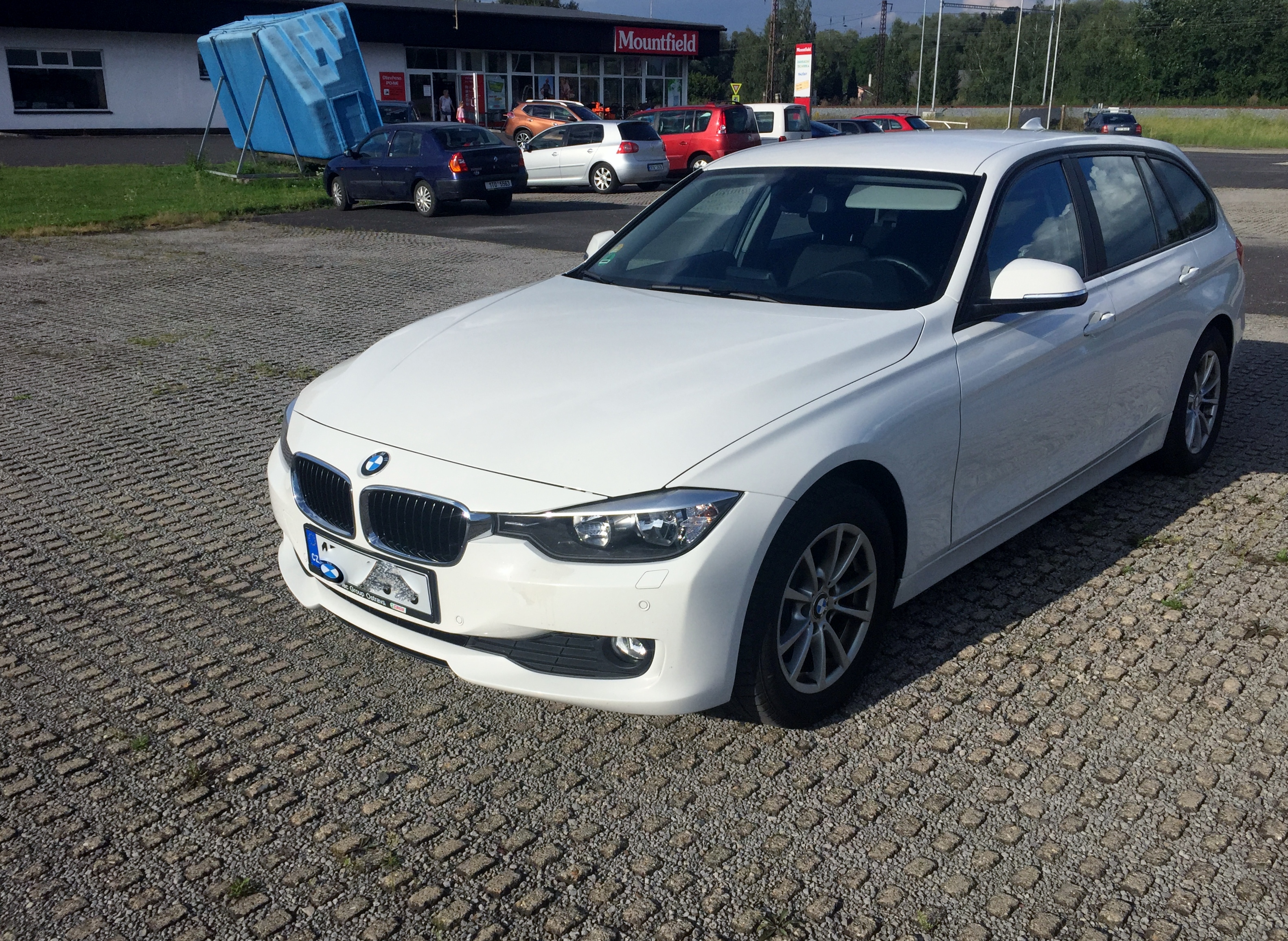 Auto-Gazda foto 2