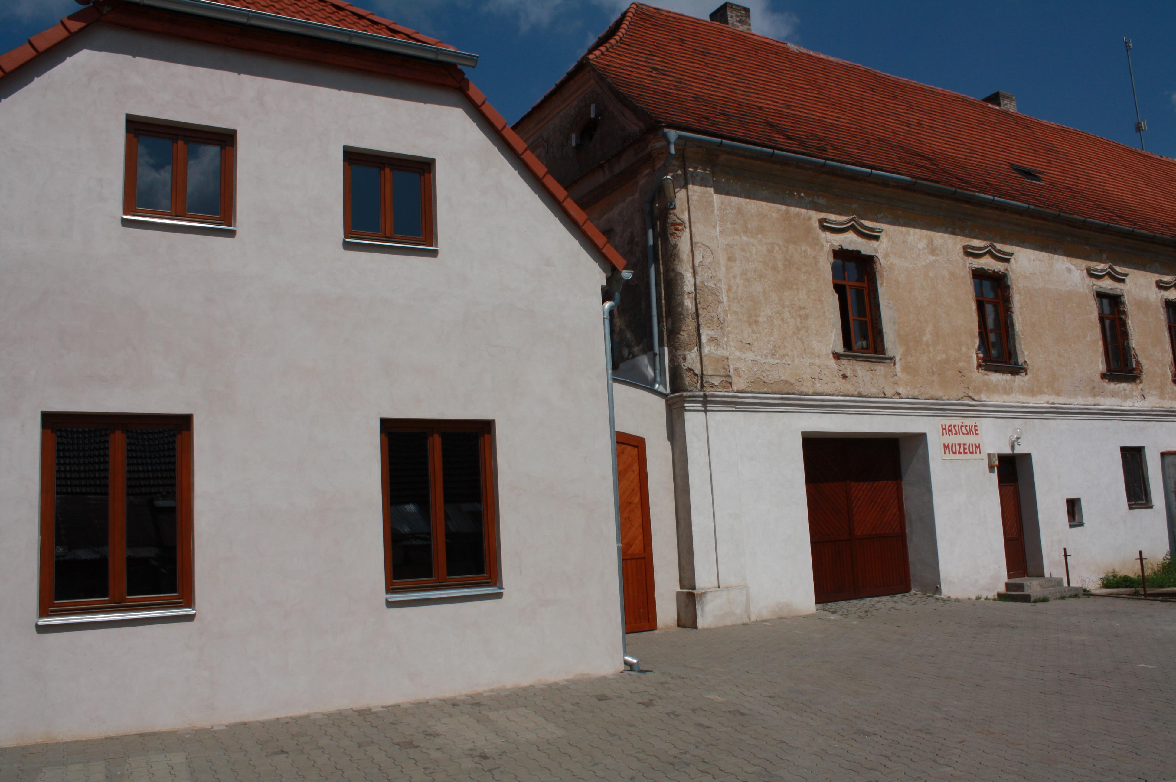 Muzeum historické hasičské techniky SDH Heraltice foto 2