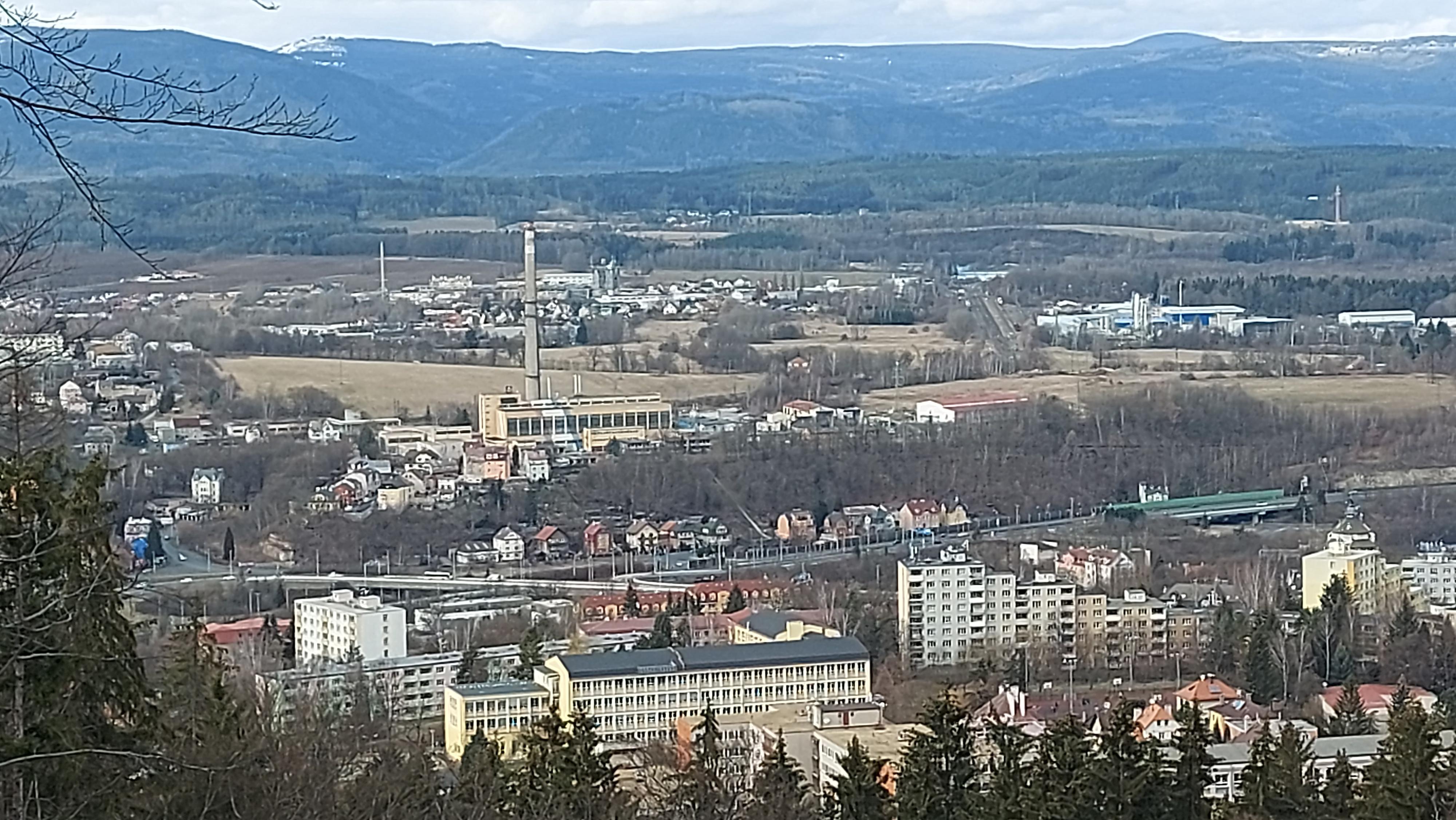 První české gymnázium v Karlových Varech foto 5