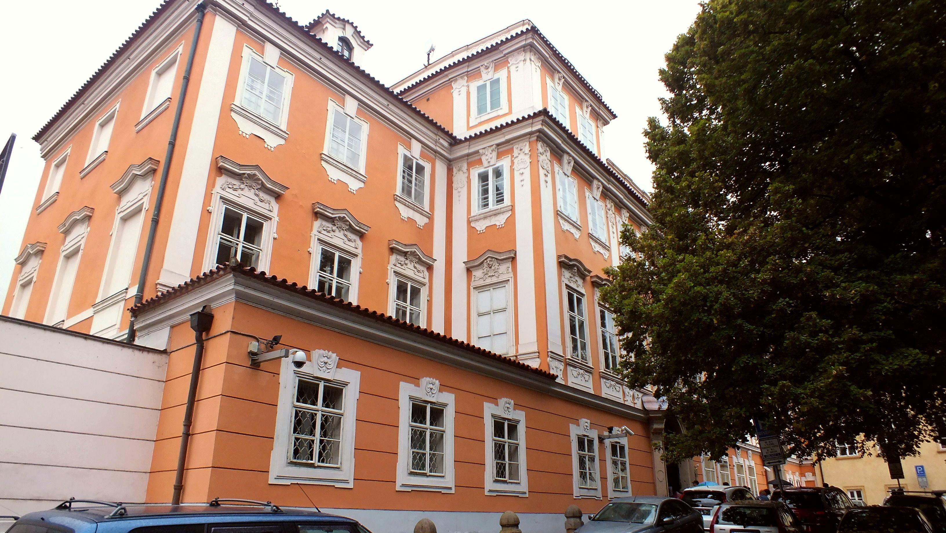 Francie - Velvyslanectví Francouzské republiky foto 3