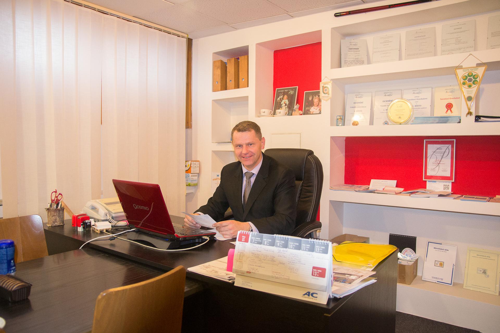 Astorie a.s. | S lehkostí světem financí