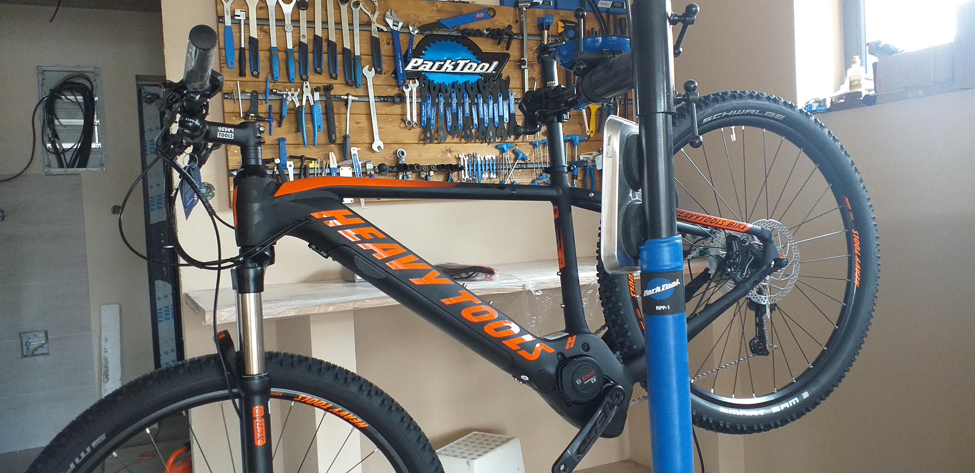 Milan Kohout Bike Garage foto 2