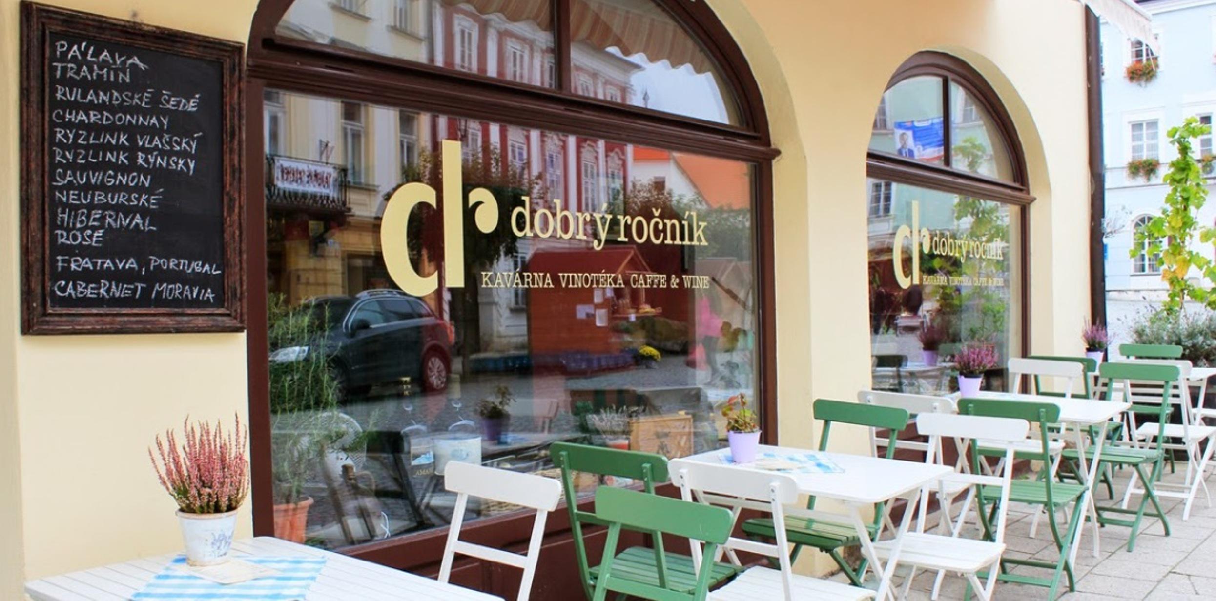 Kavárna Dobrý ročník foto 3