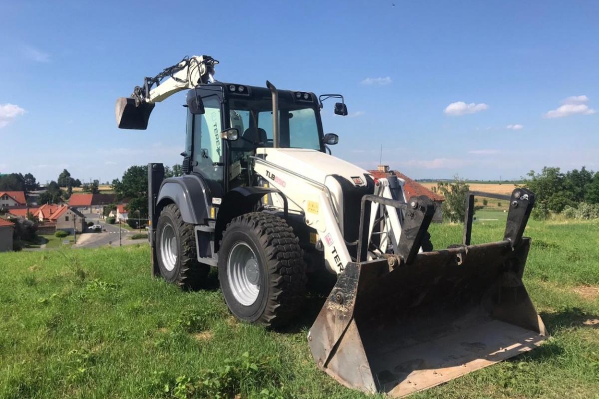 Díra na zavolanou s.r.o foto 1