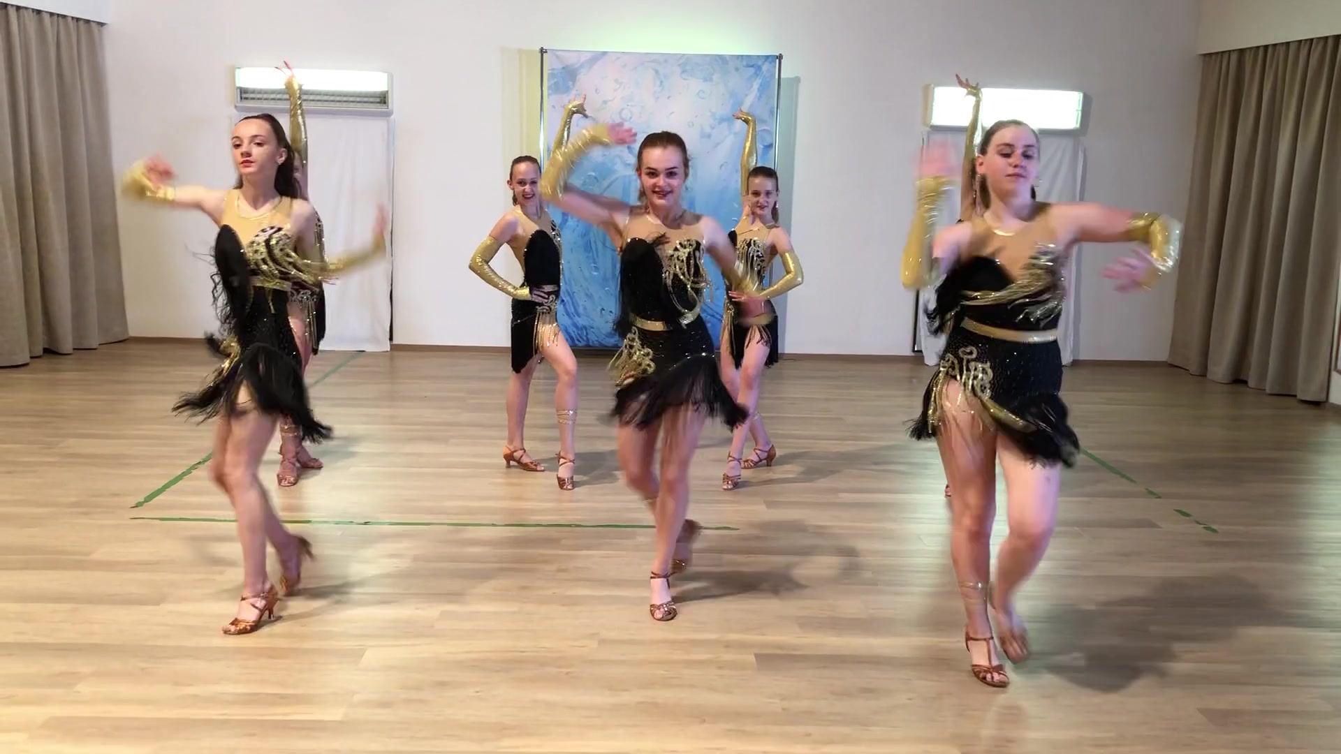 MG Dance foto 2 (náhled videa)