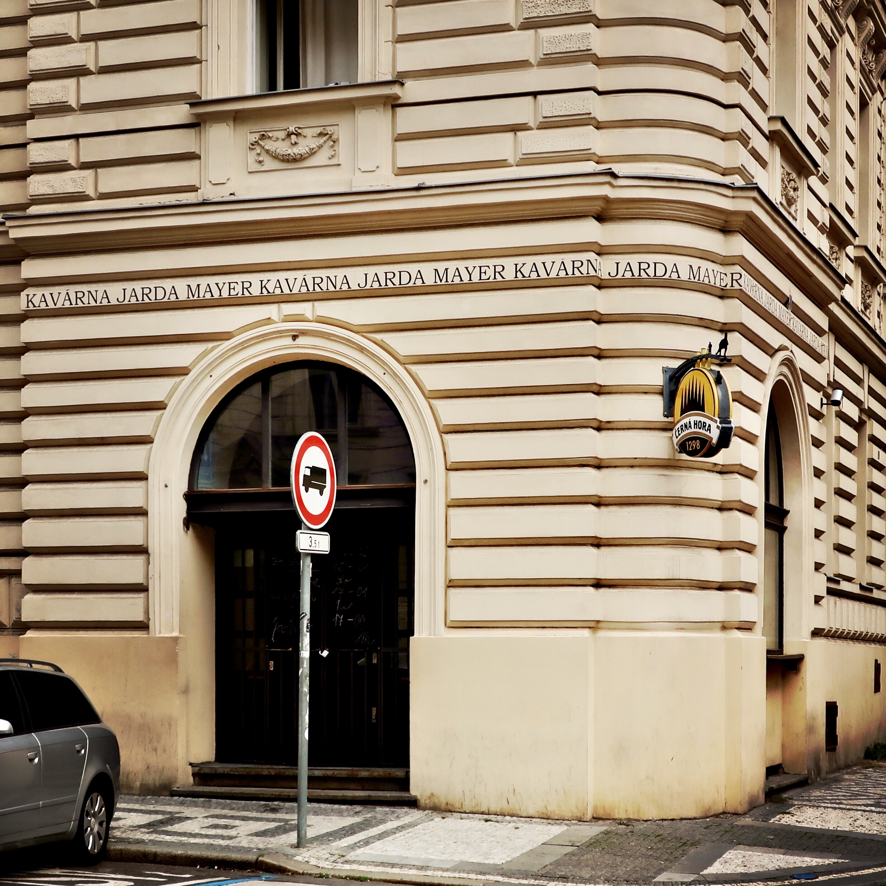 Kavárna Jarda Mayer foto 2