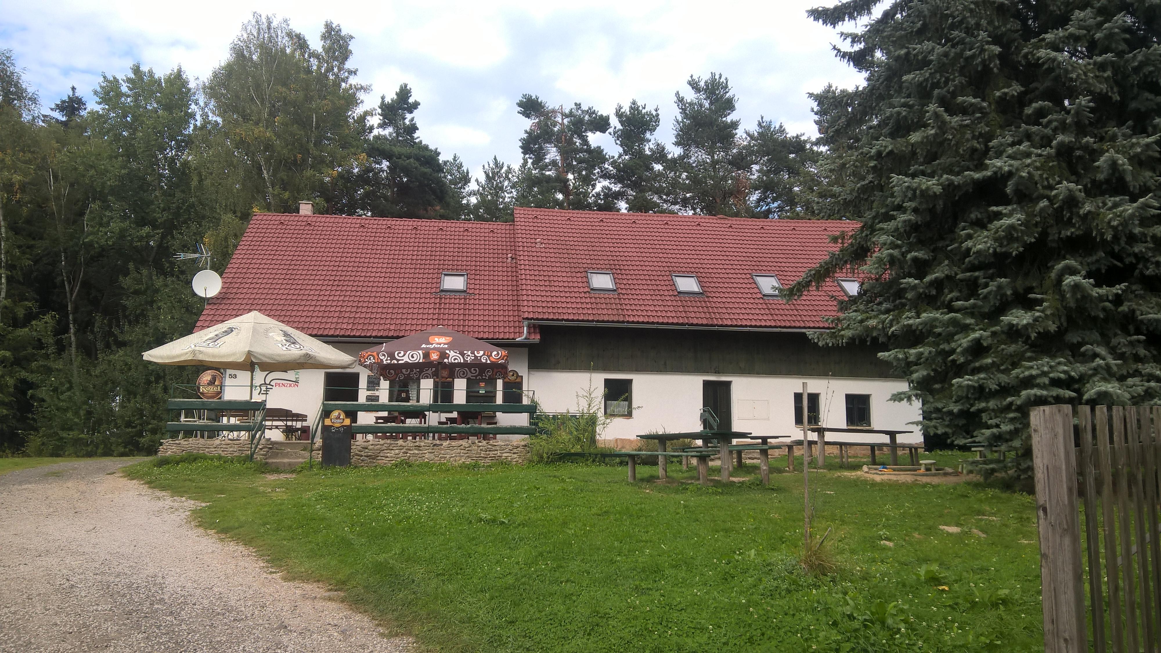 Místo na Klokočských skalách - restaurace foto 5
