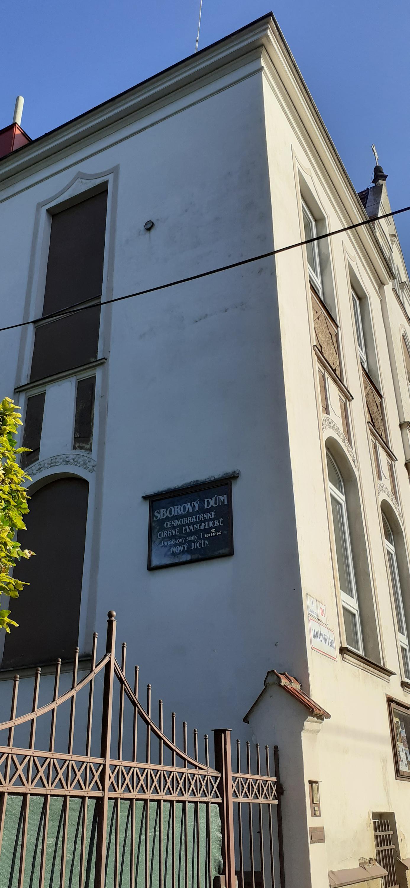 Farní sbor Českobratrské církve evangelické v Novém Jičíně foto 3