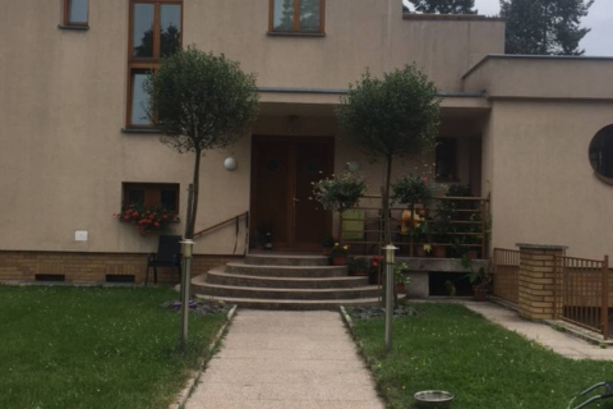 Fyzioterapeut Alice Tejchmanová