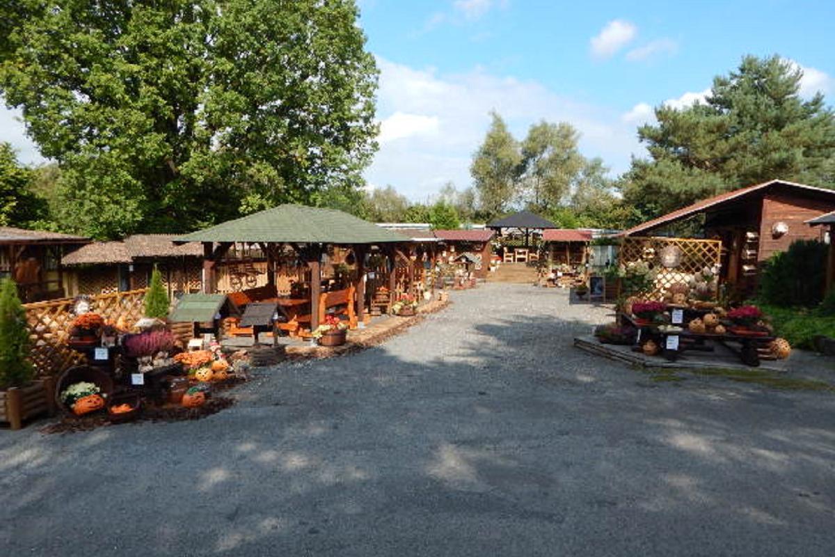 Prodejní centrum FREDOS, spol. s r. o.