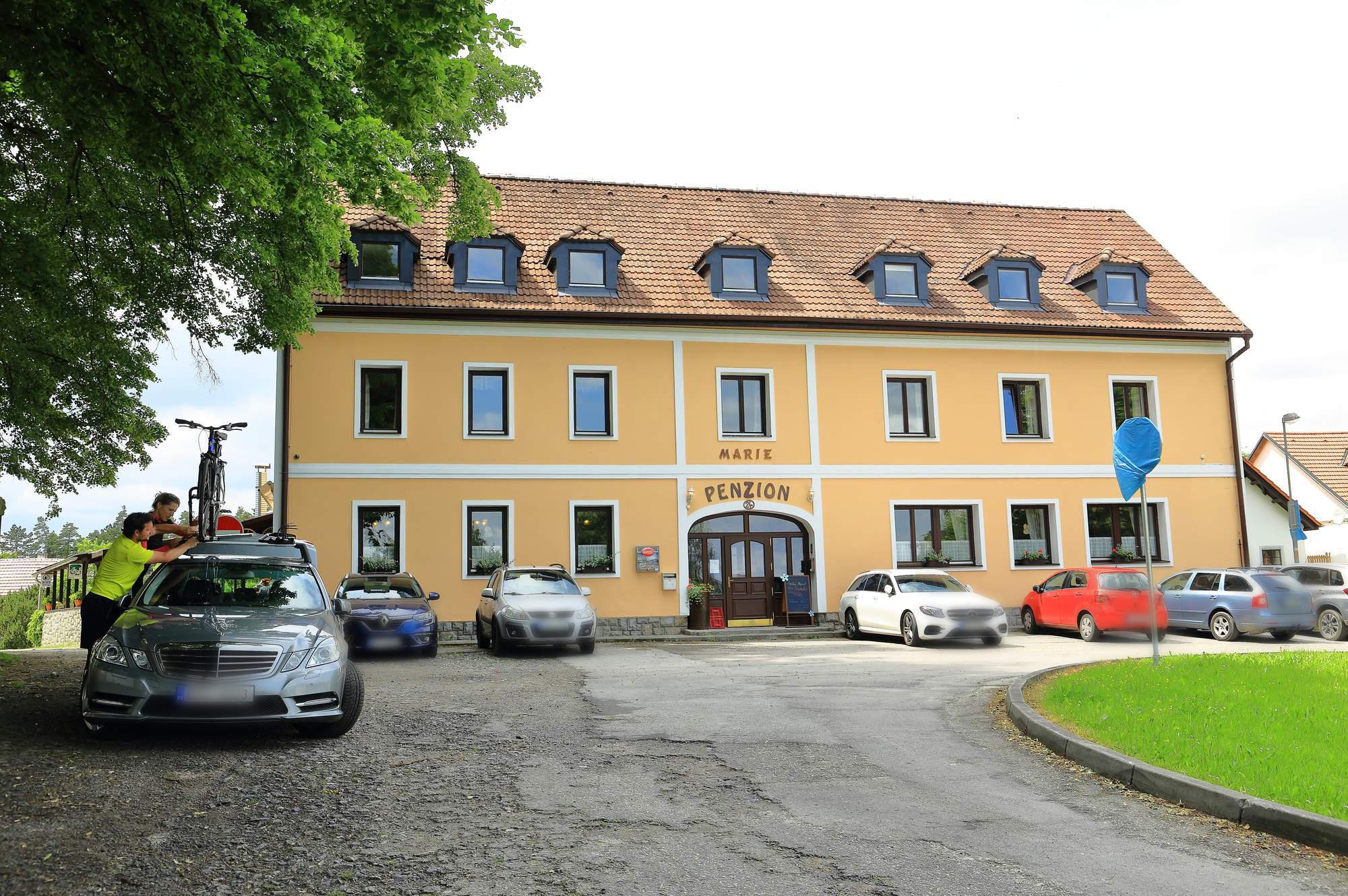 Restaurace Penzion Marie foto 1