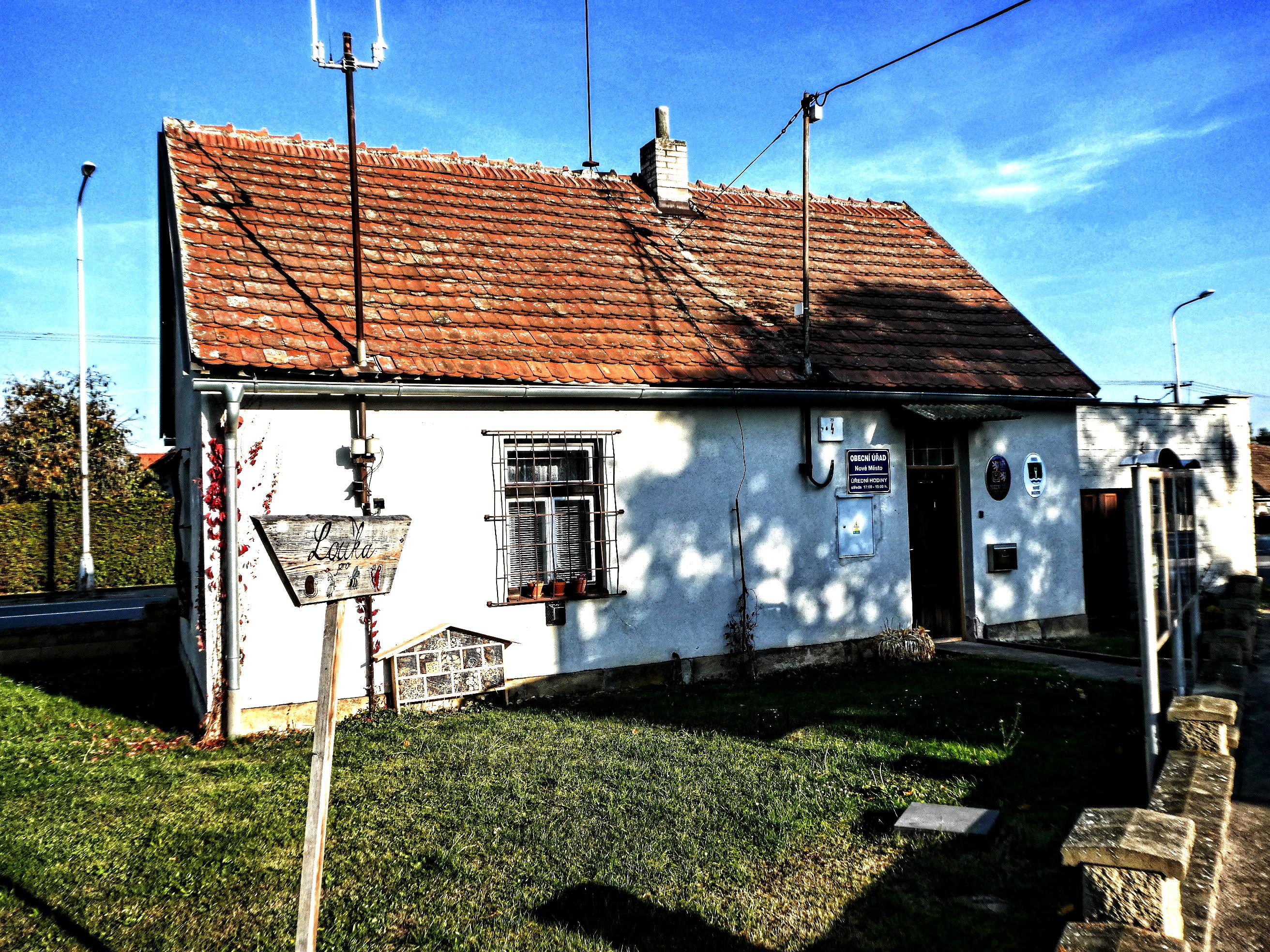 Nové Město - obecní úřad foto 2