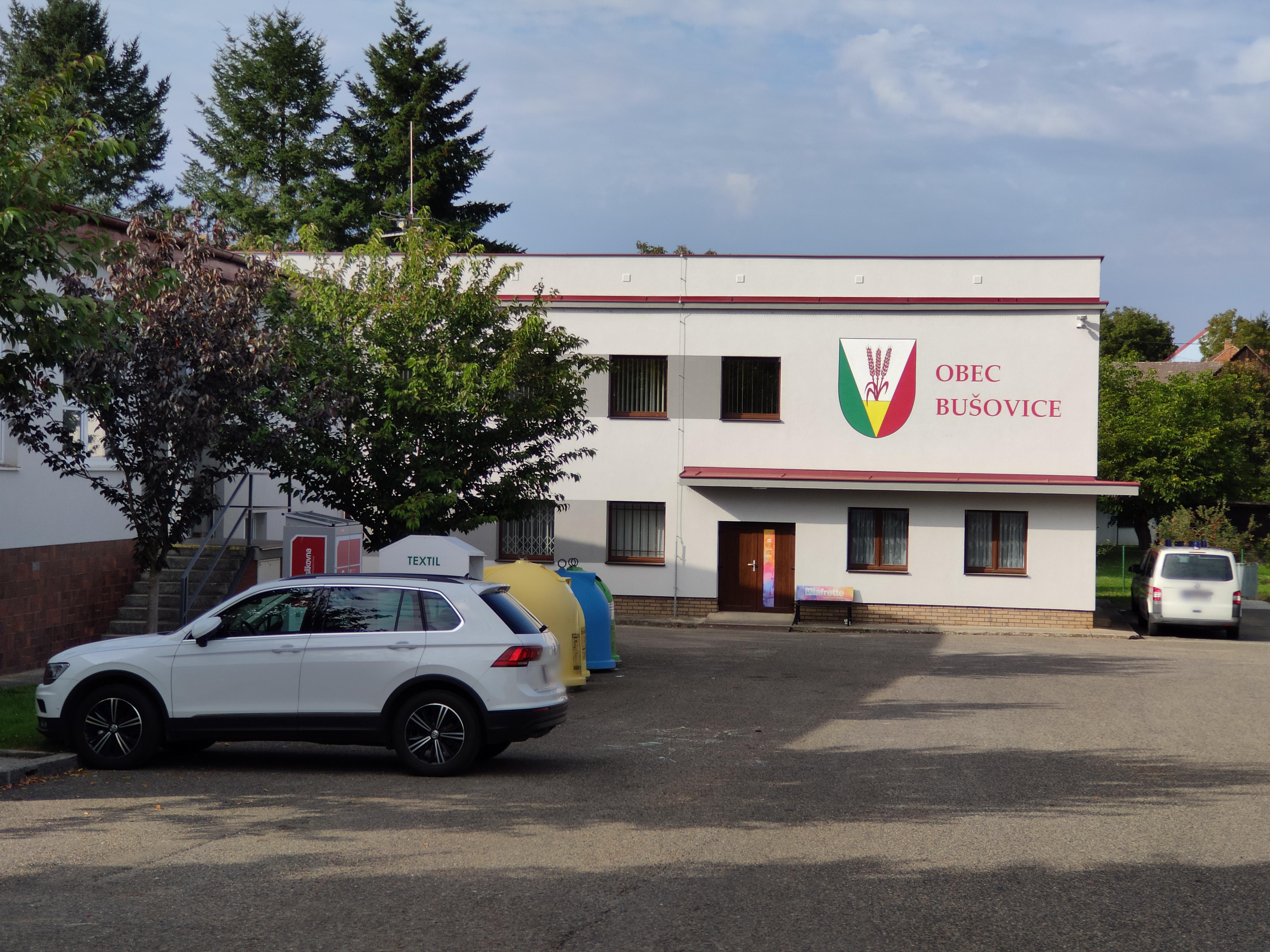 Bušovice - obecní úřad