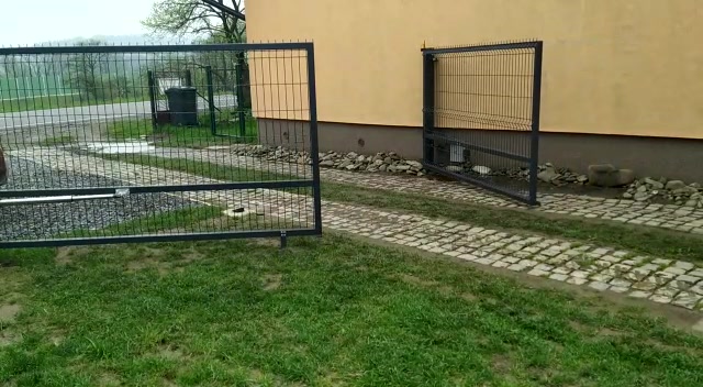 Ladislav Michálek - Zámečnictví foto 2 (náhled videa)