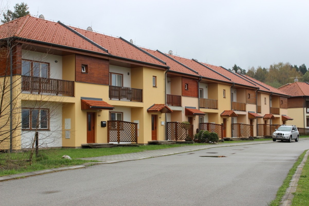 Lipno Home - Řadový dům Orange Antik 112