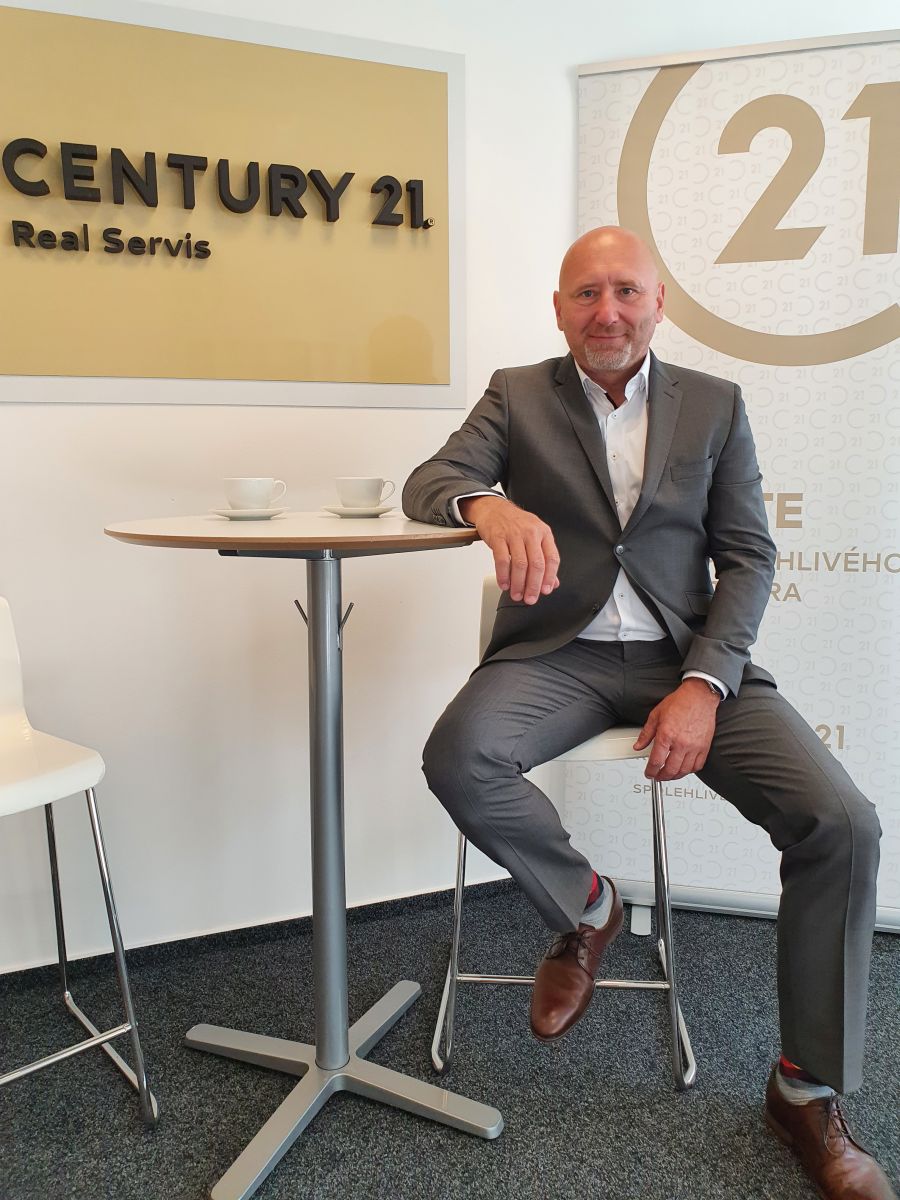 CENTURY 21 Real Servis foto 3