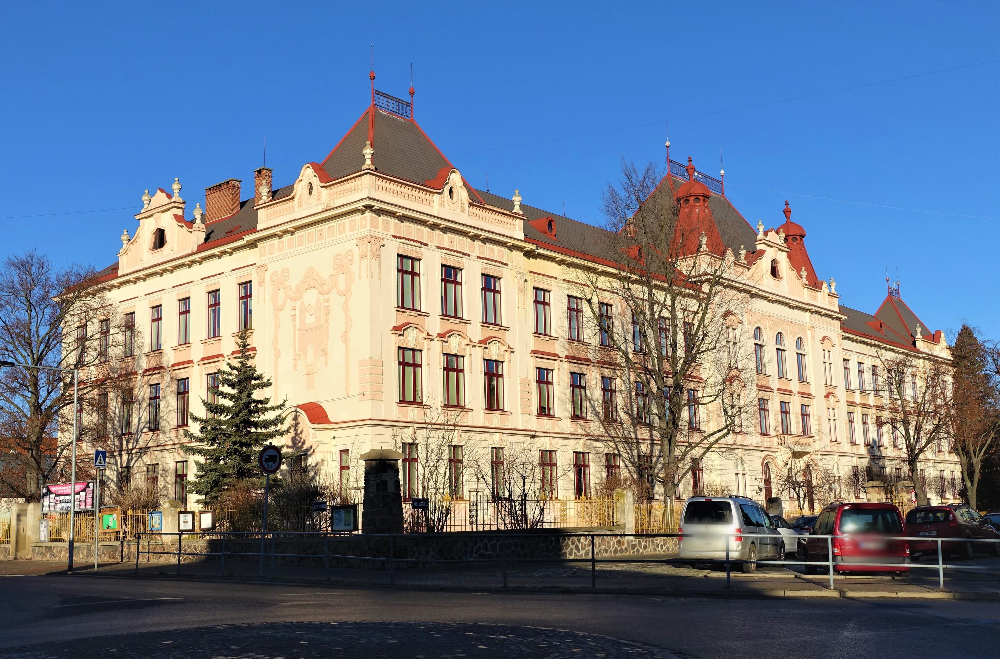 Základní škola Roudnice nad Labem, Karla Jeřábka 941, okres Litoměřice foto 2