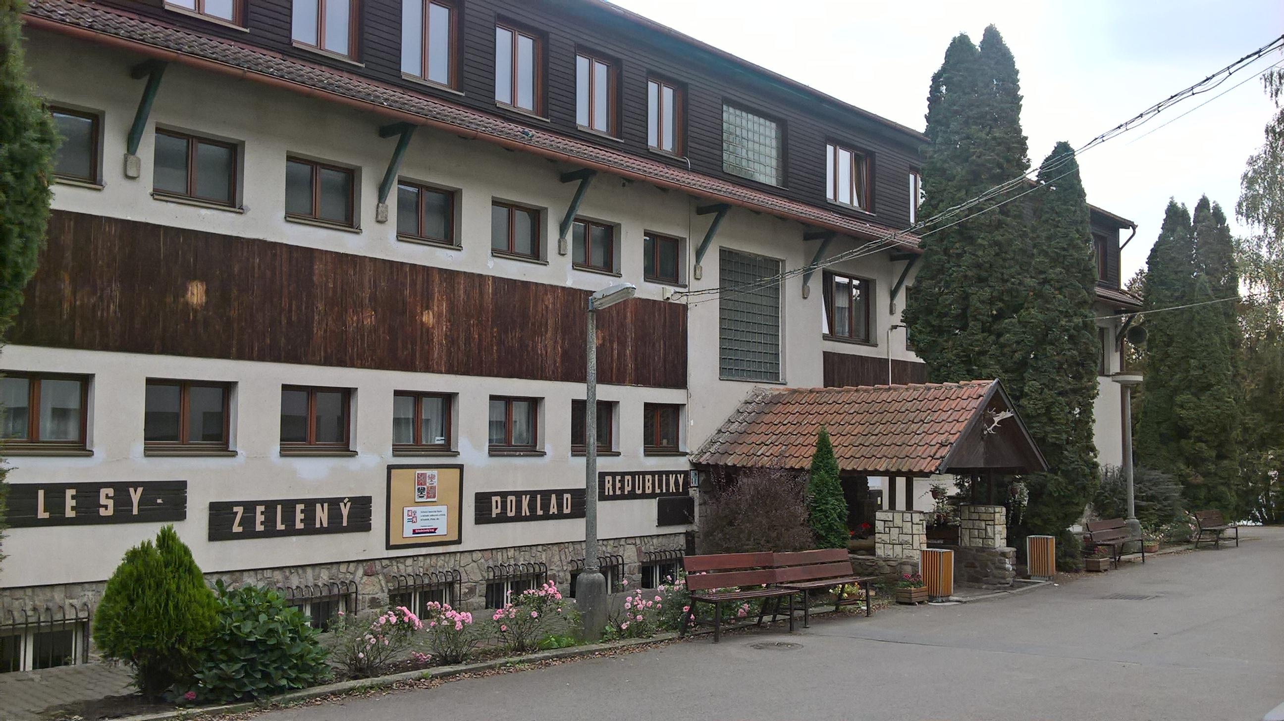 SLŠ a SOU Křivoklát foto 2