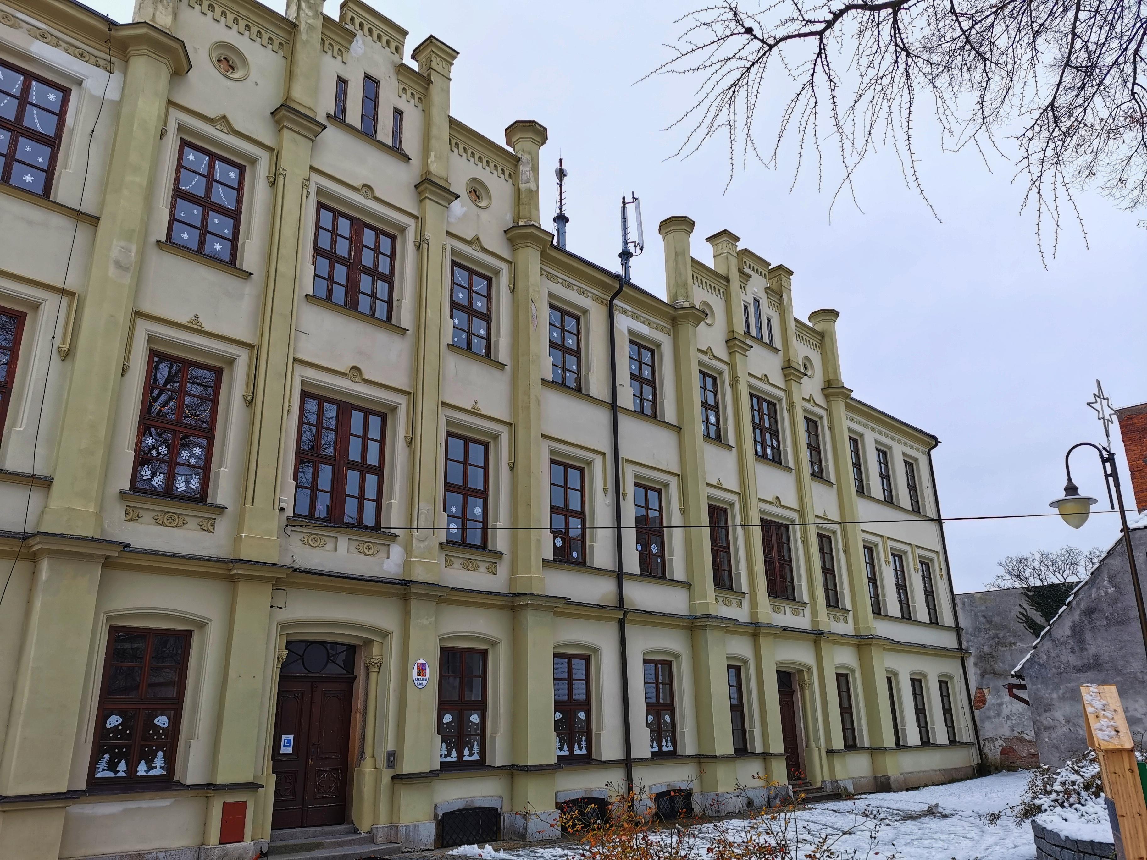 ZŠ a MŠ Golčův Jeníkov