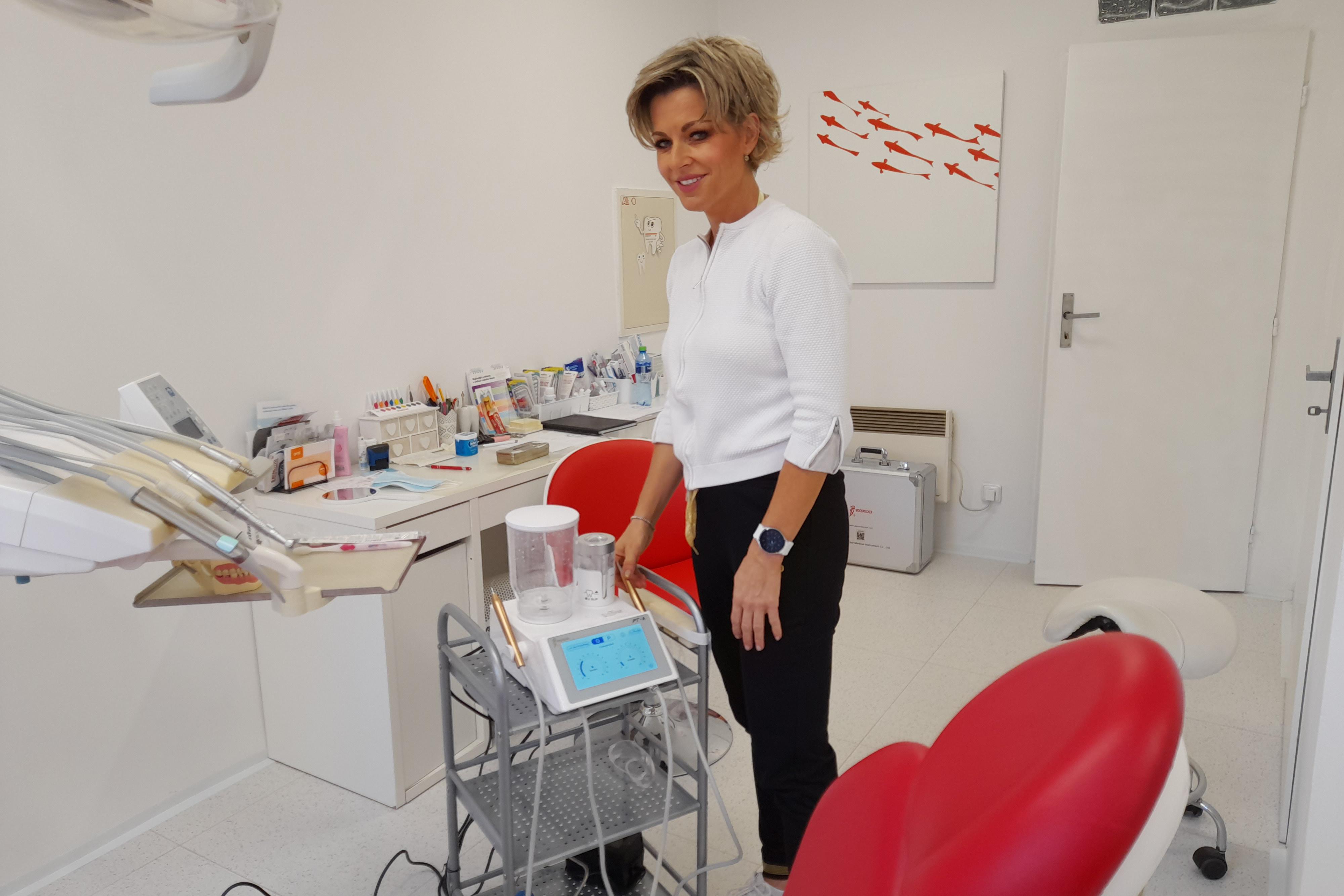 Dentální hygiena Písek - Veronika Fikejzová