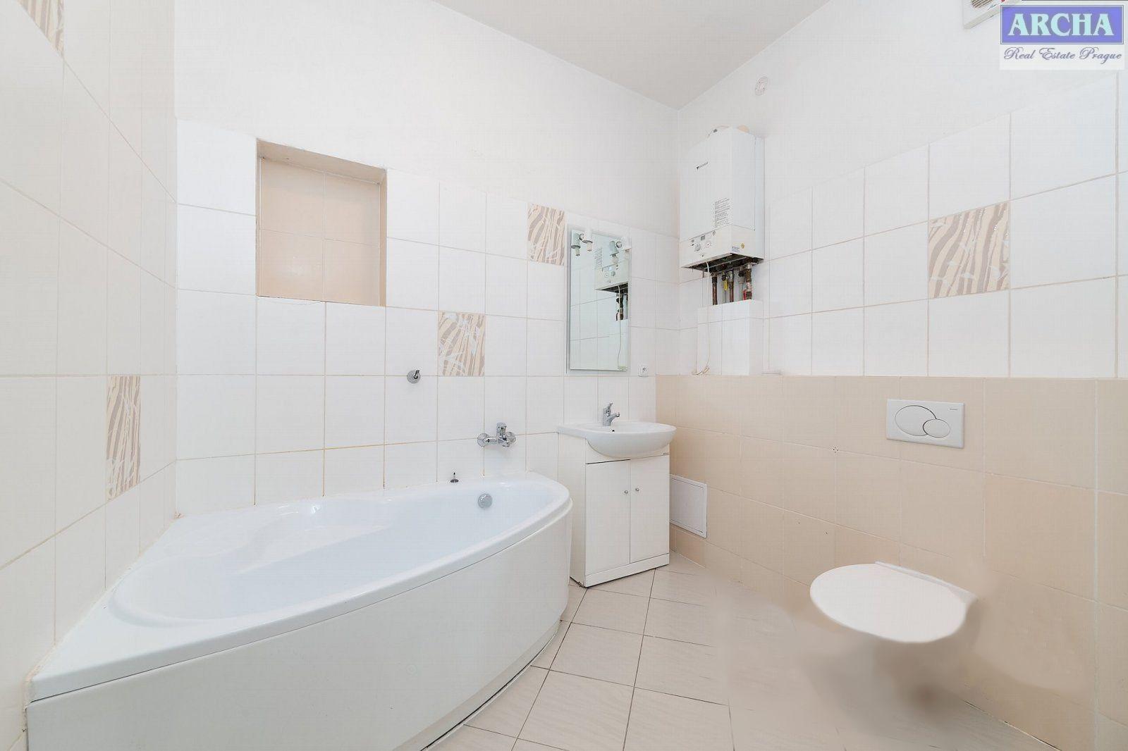 ARCHA realitní kancelář Praha foto 4