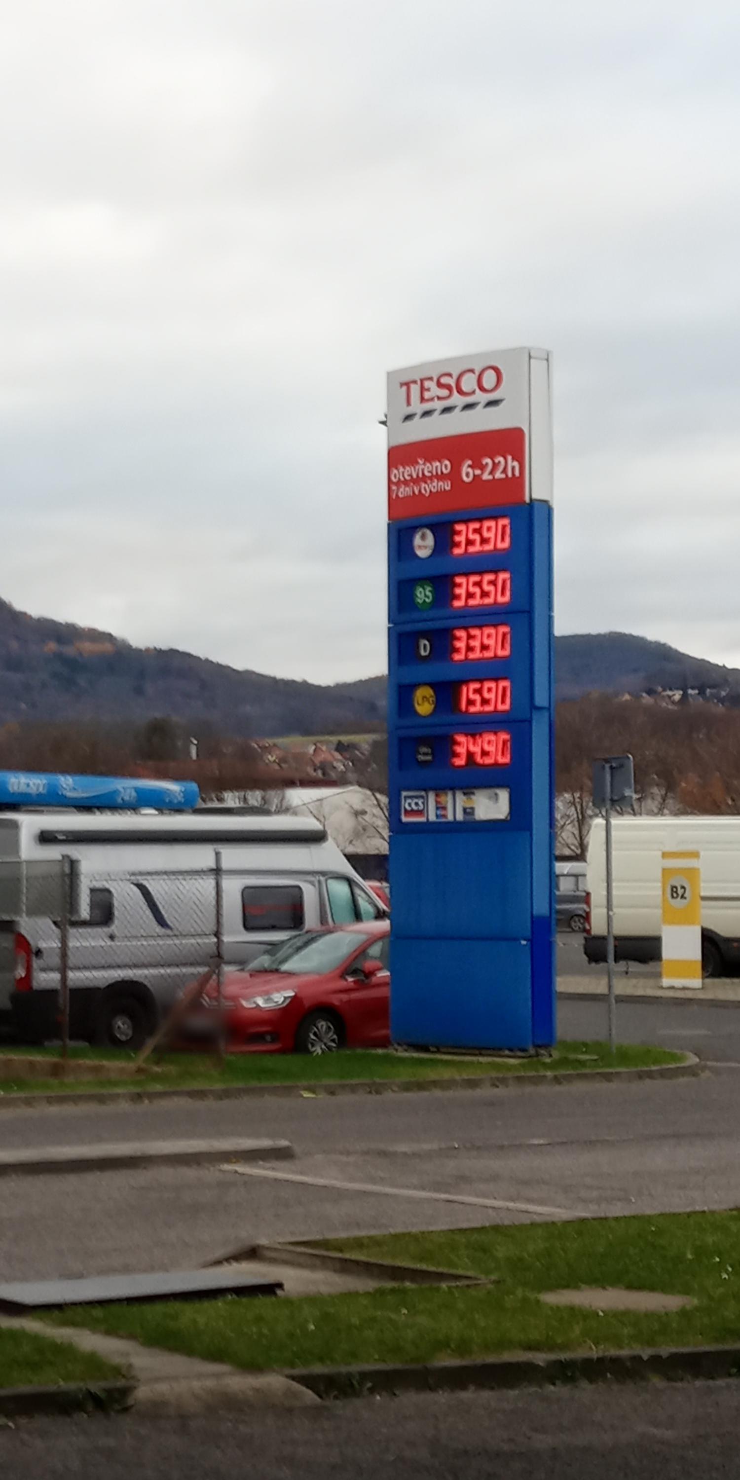 Tesco Čerpací stanice foto 4
