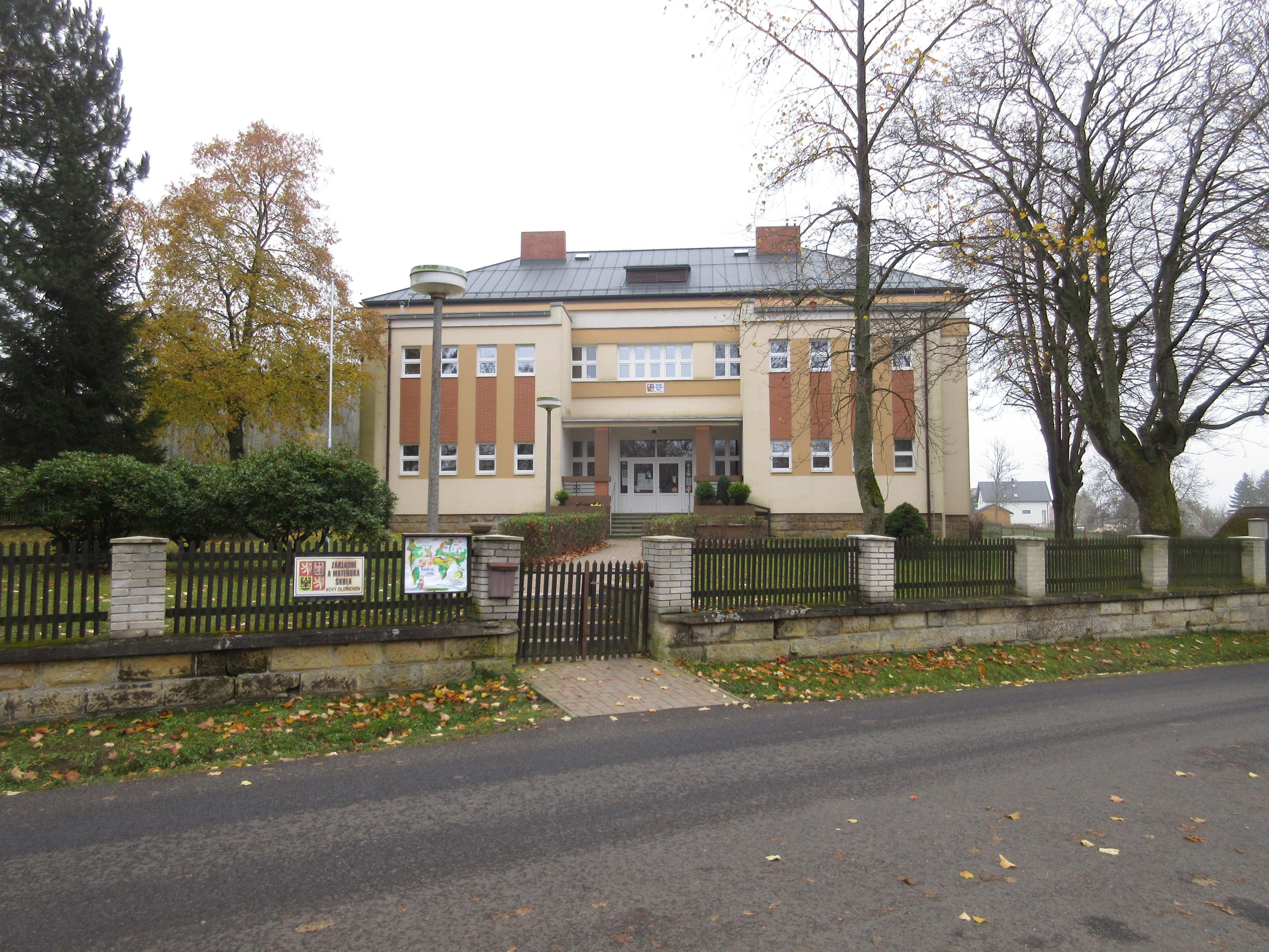 ZŠ a MŠ Nový Oldřichov foto 2