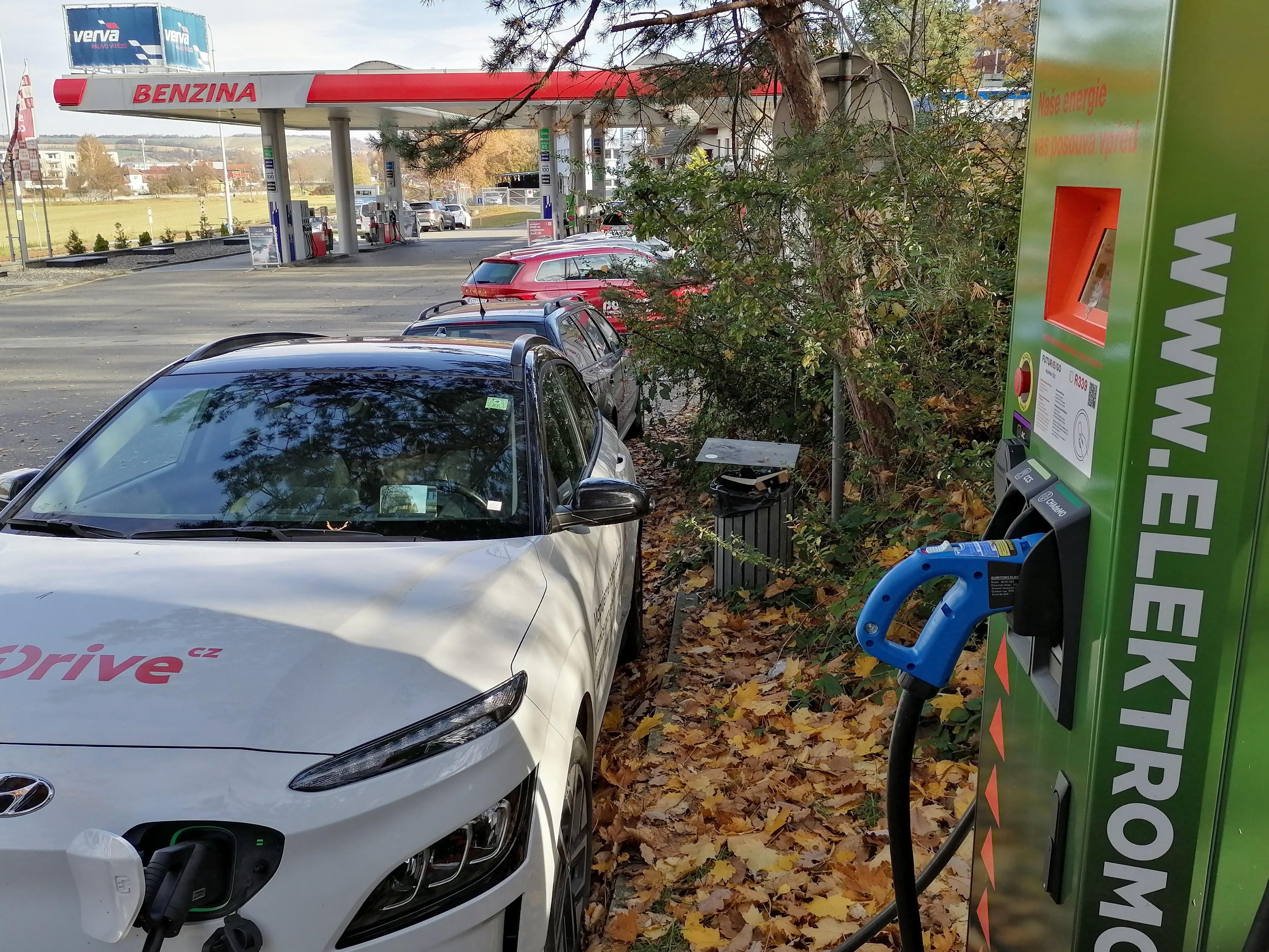 Nabíjecí stanice ČEZ foto 2