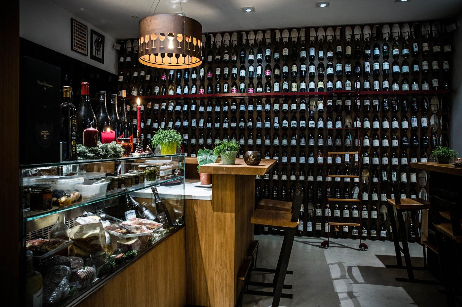Rohan Wine foto 1