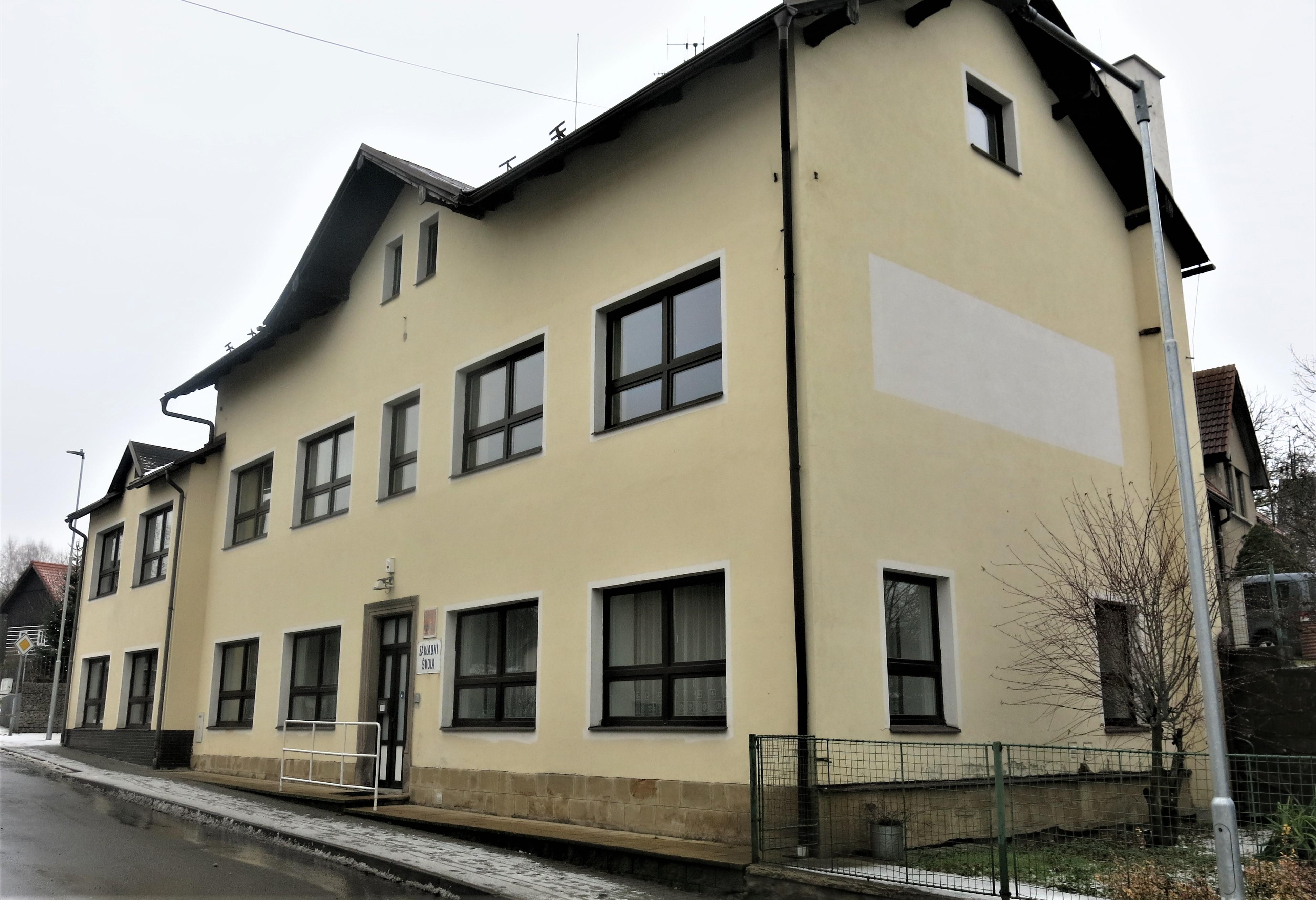 Základní škola Ohrazenice, okres Semily