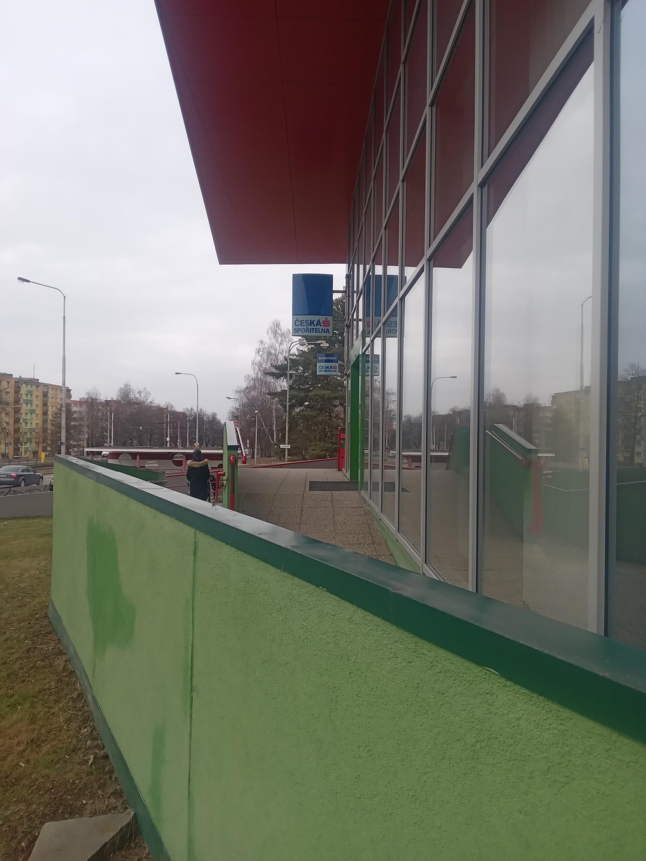 Bankomat České spořitelny foto 1