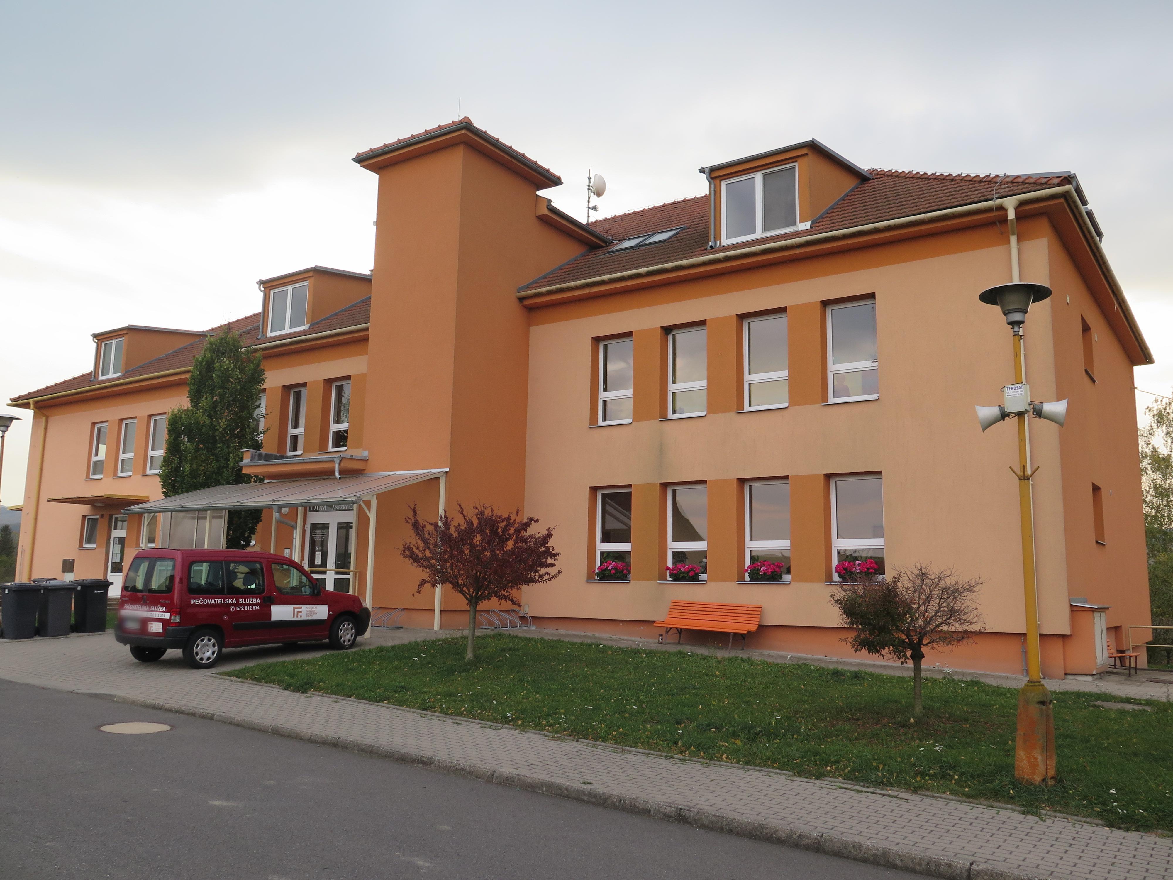 Dům s chráněnými byty sv. Anežky České foto 3