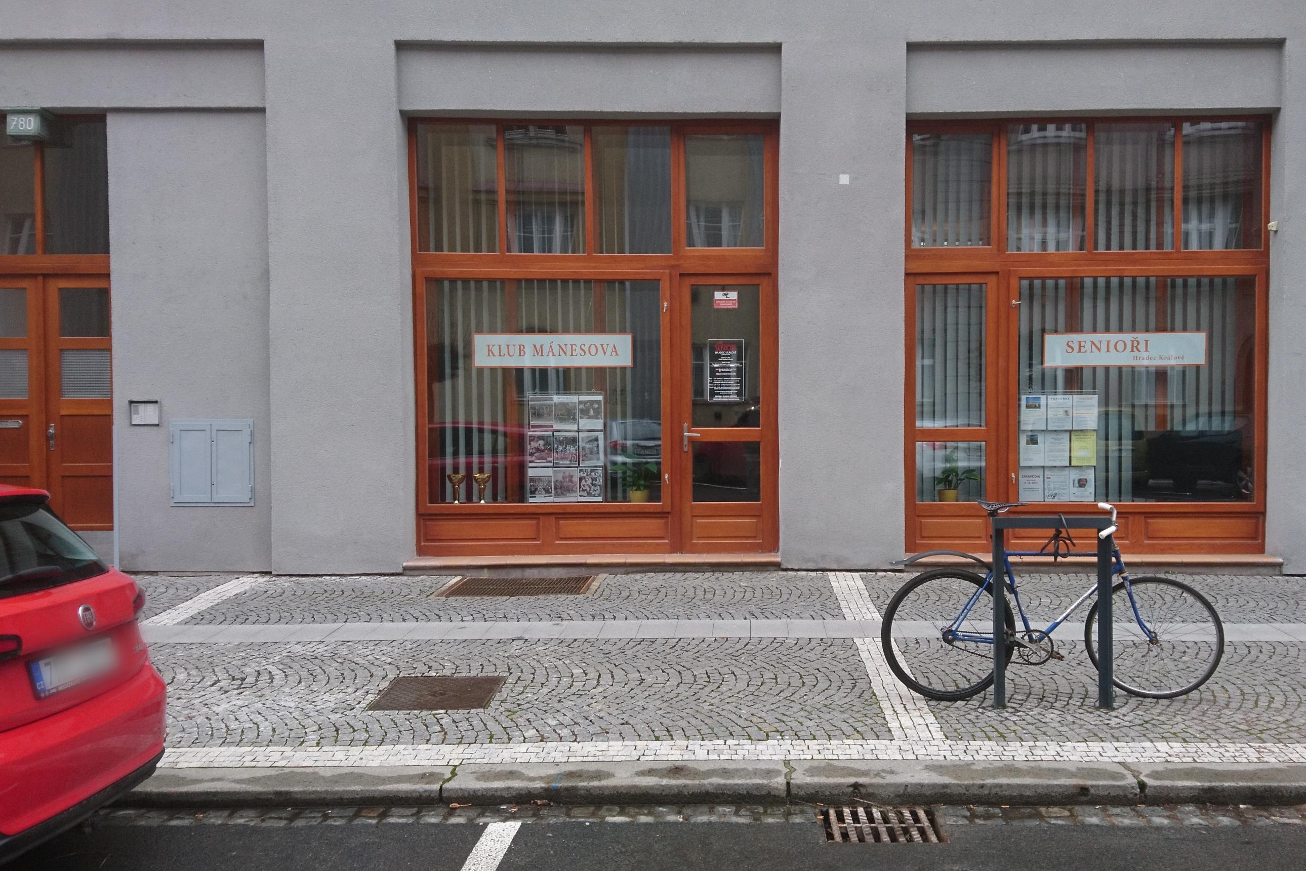 Senioři Hradec Králové, z.s.