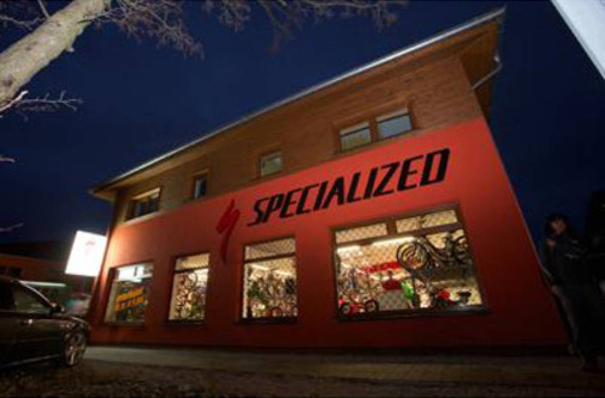 Specialized Concept Store - Cyklocentrum Vondráček