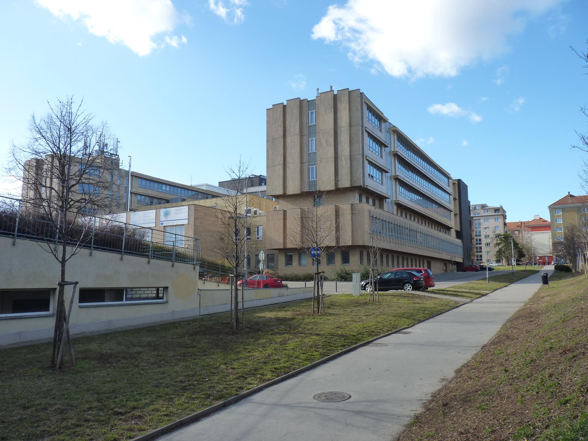 Fakulta informatiky Masarykovy univerzity foto 2