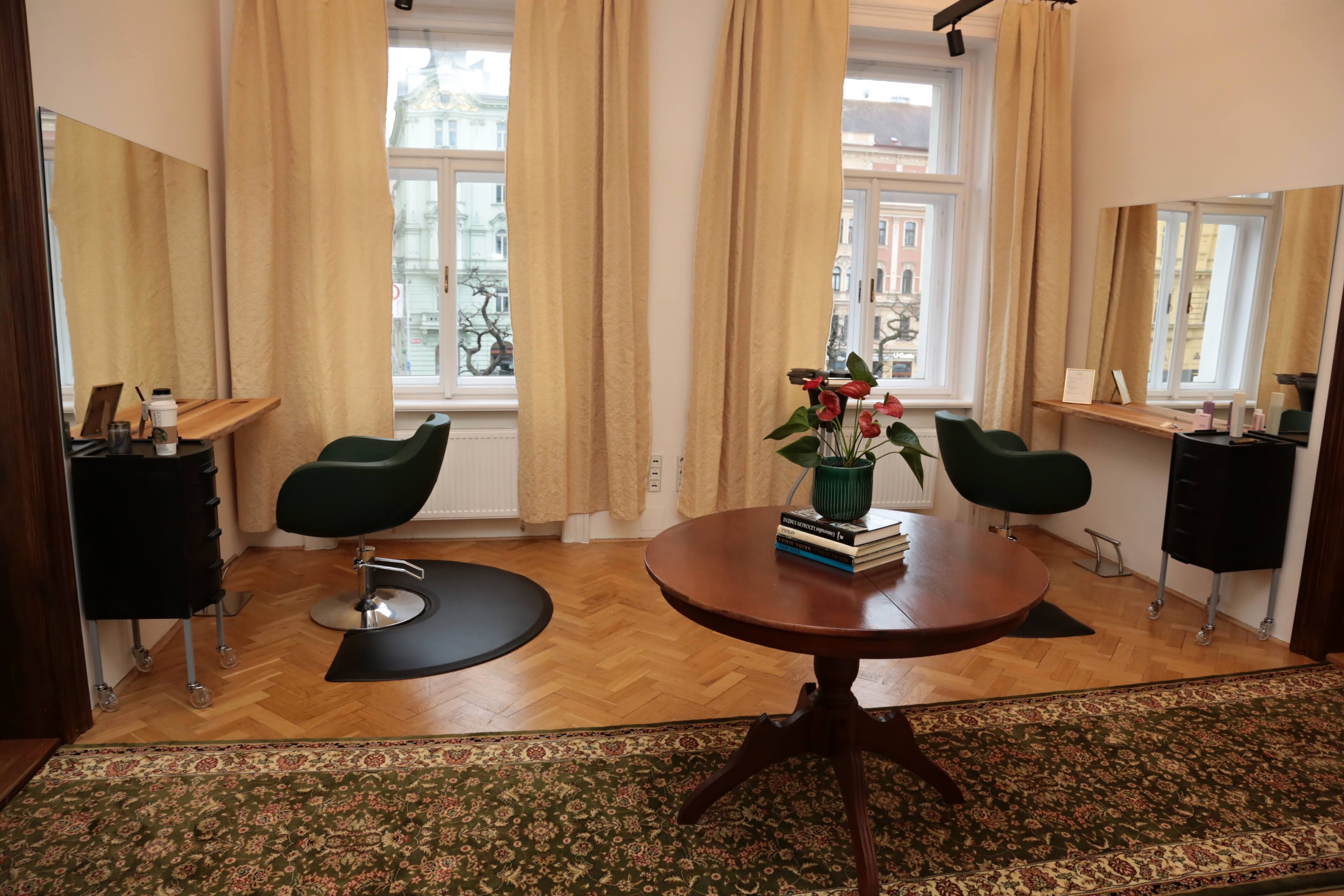 Salon Pepíno Hubálek foto 4