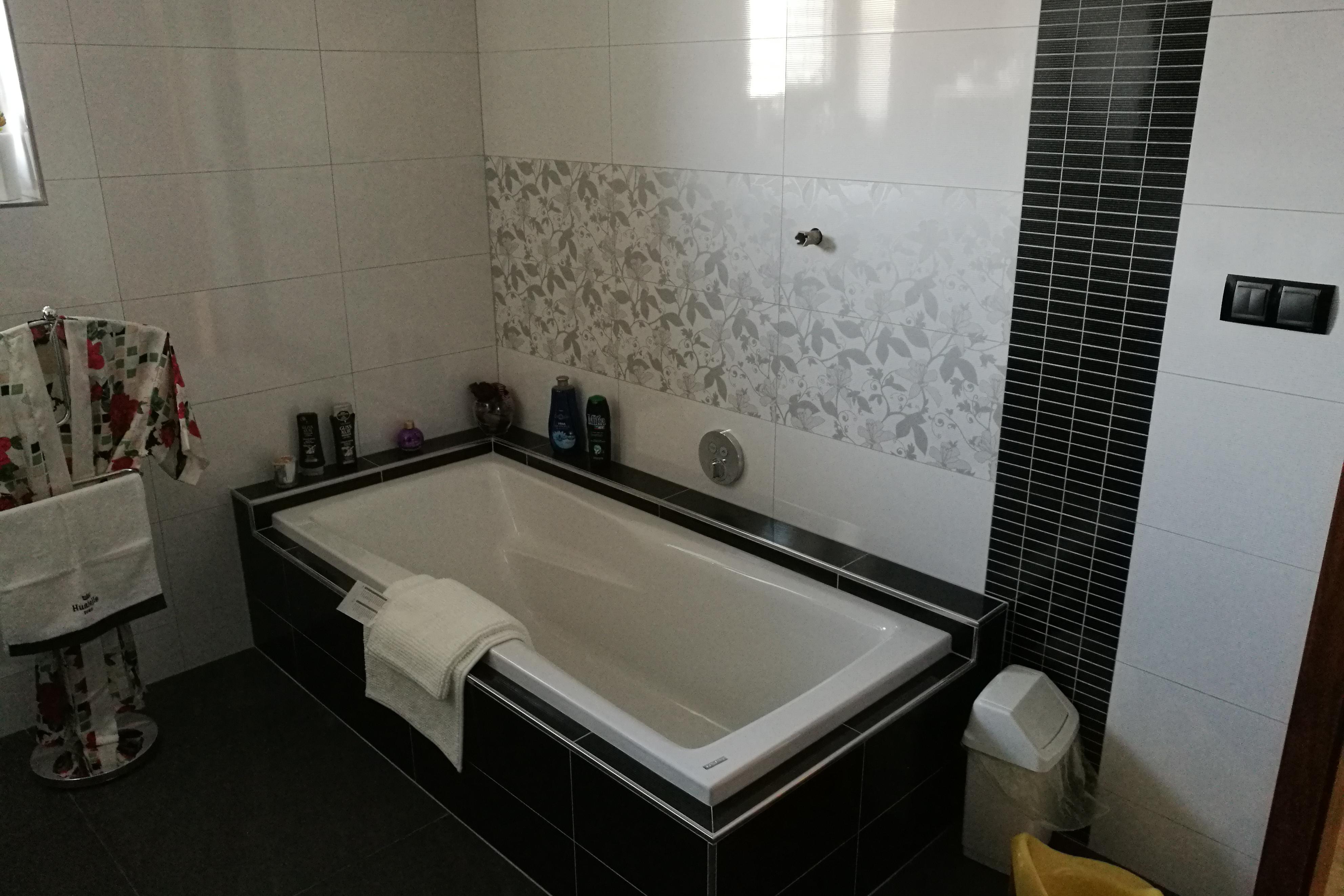 Obklady - Kaňa Roman