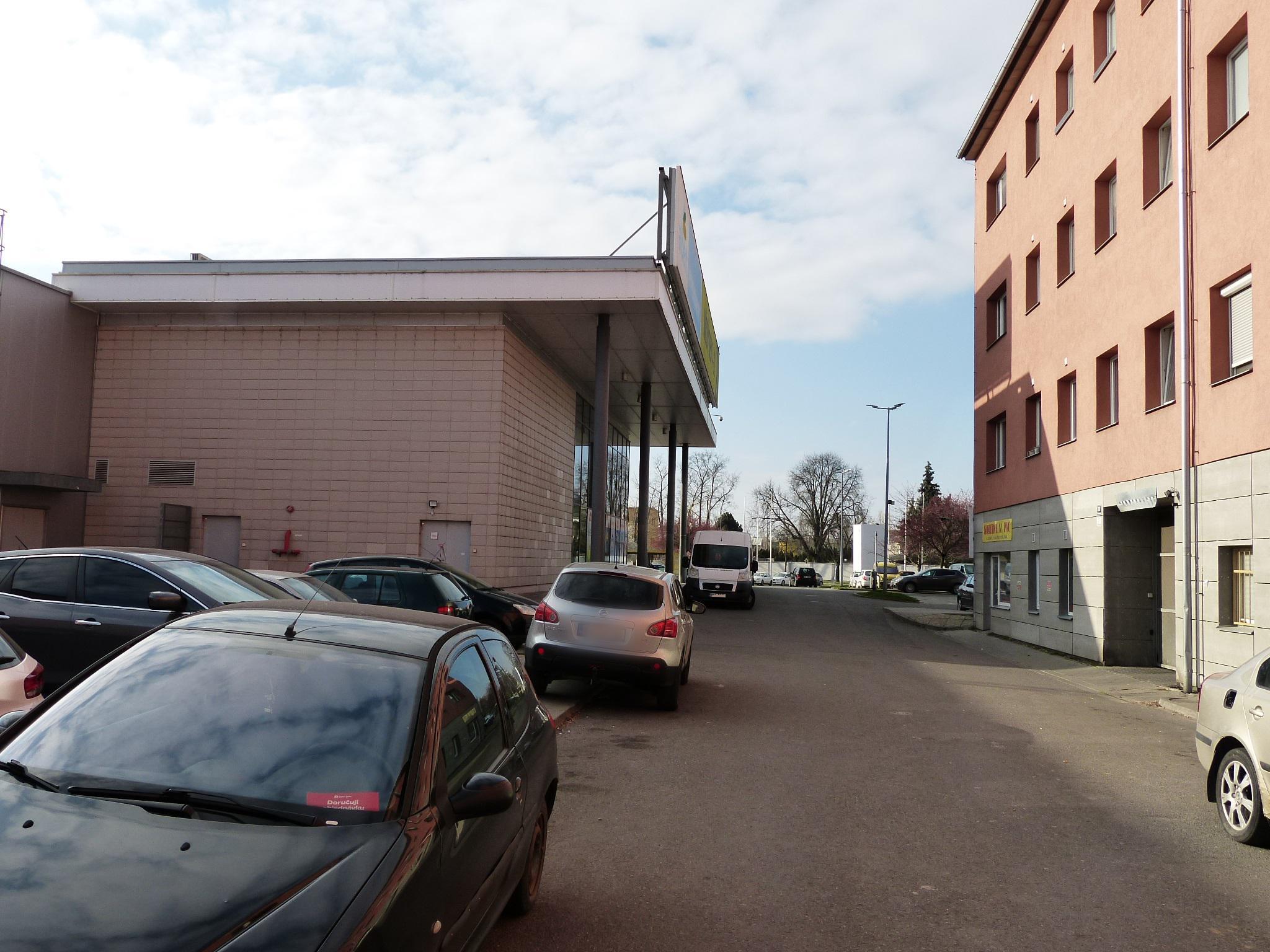 Albert Hypermarket foto 4