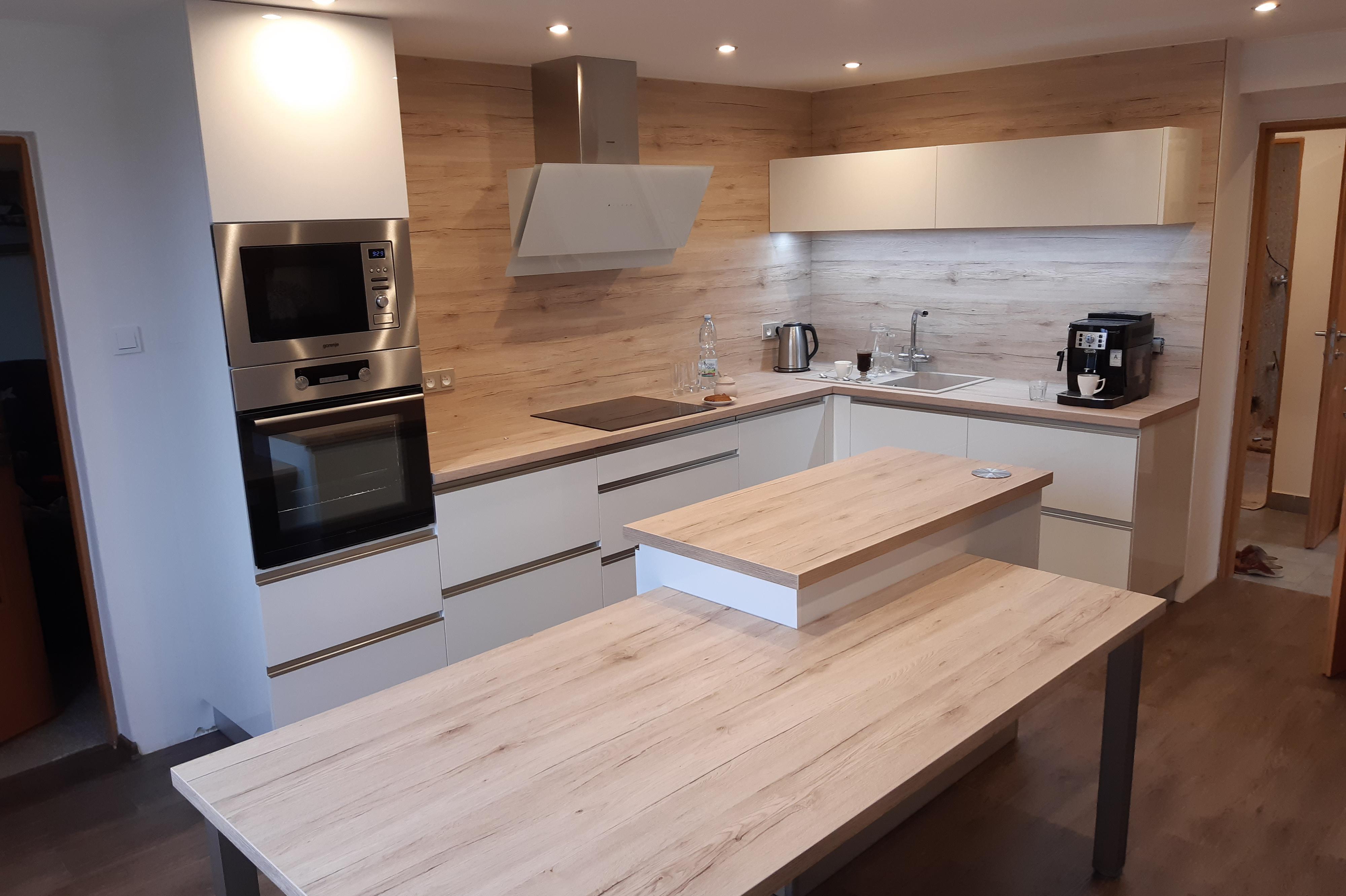 Tomáš Pokorný - Truhlářství