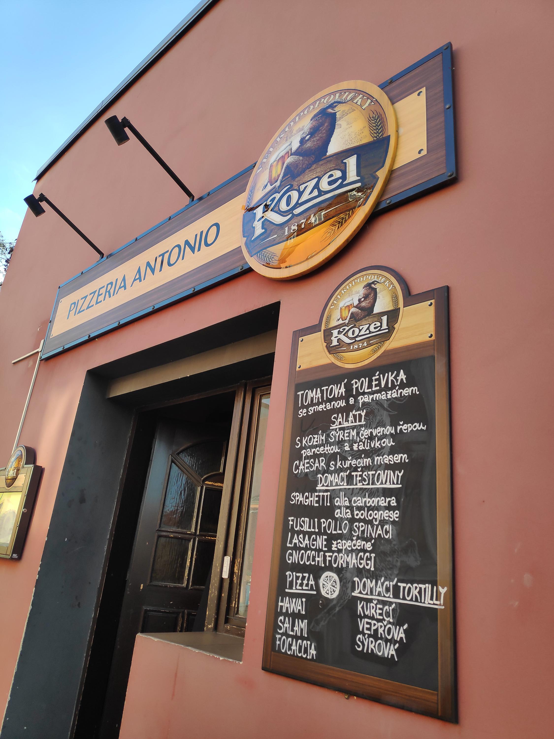PIZZERIA ANTONIO foto 2