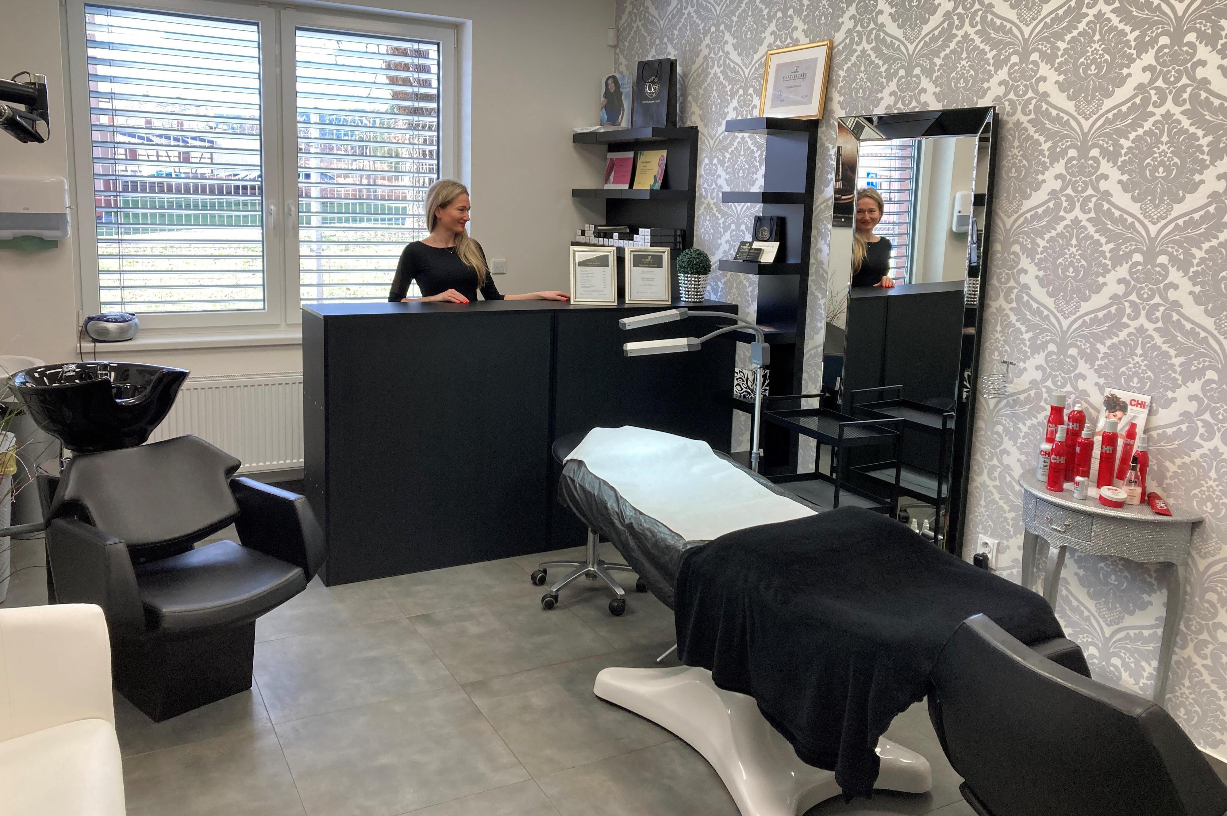 PHIBROWS Veronika Kupková