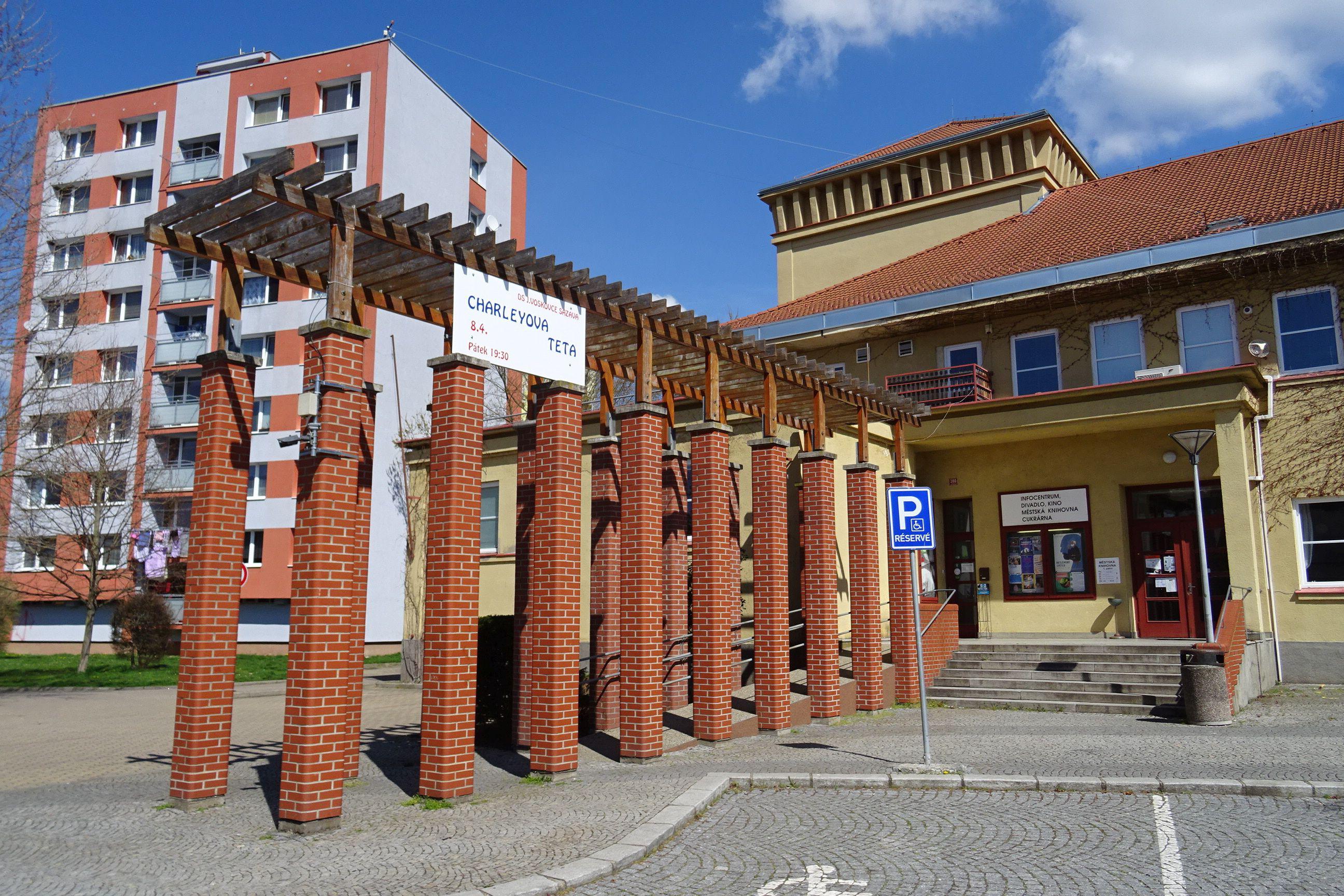 Městská knihovna Sázava foto 3
