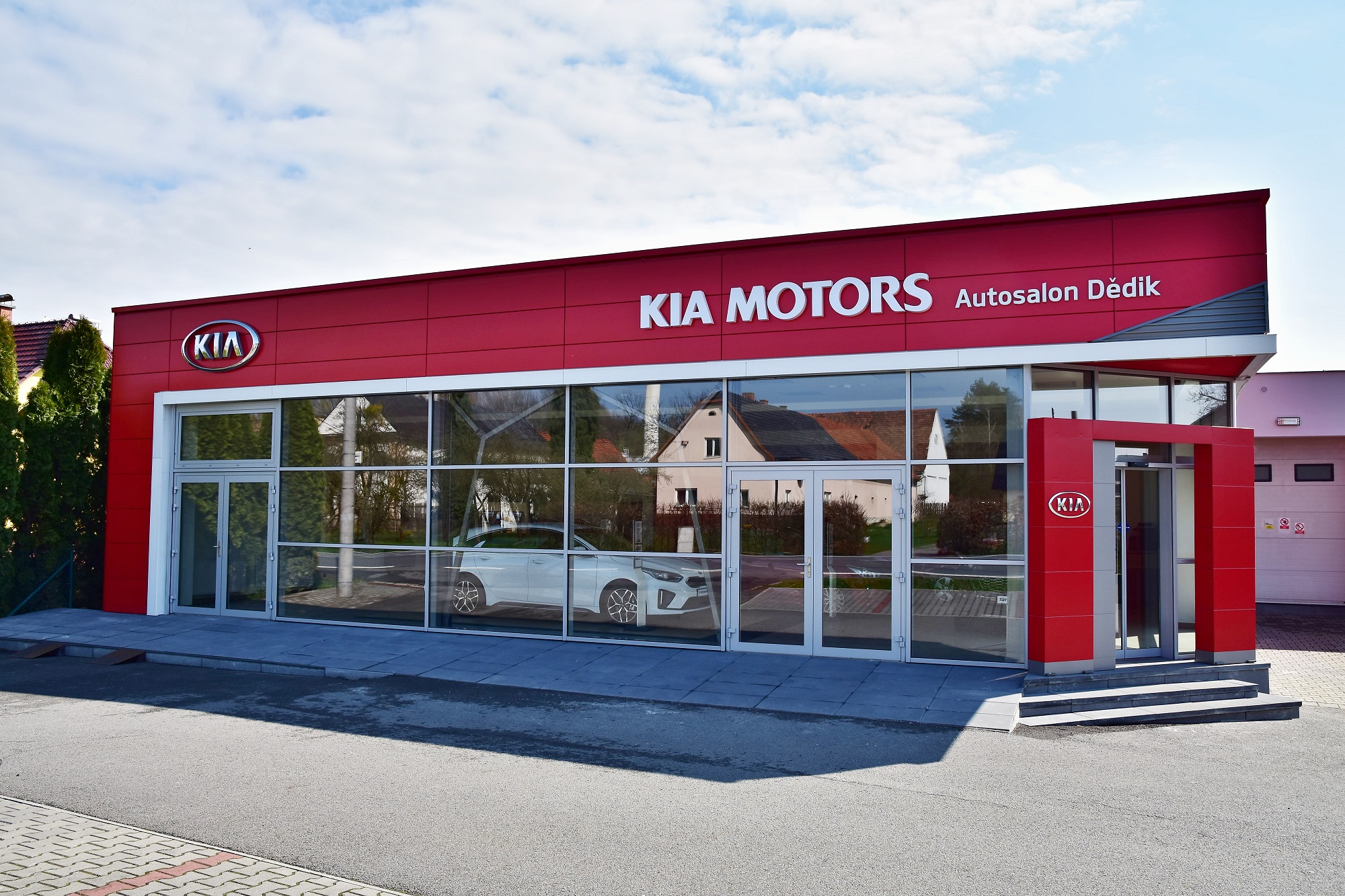 Autosalon Dědik s. r. o. foto 2