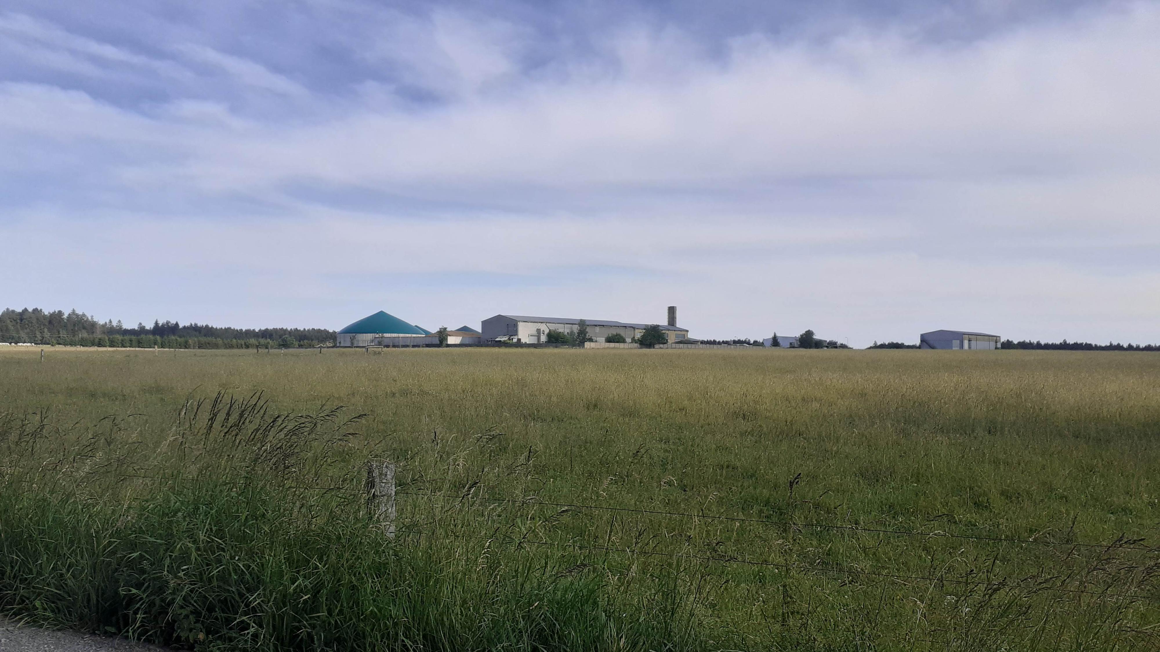 Čerpací stanice - ZD SKÁLY, družstvo foto 3