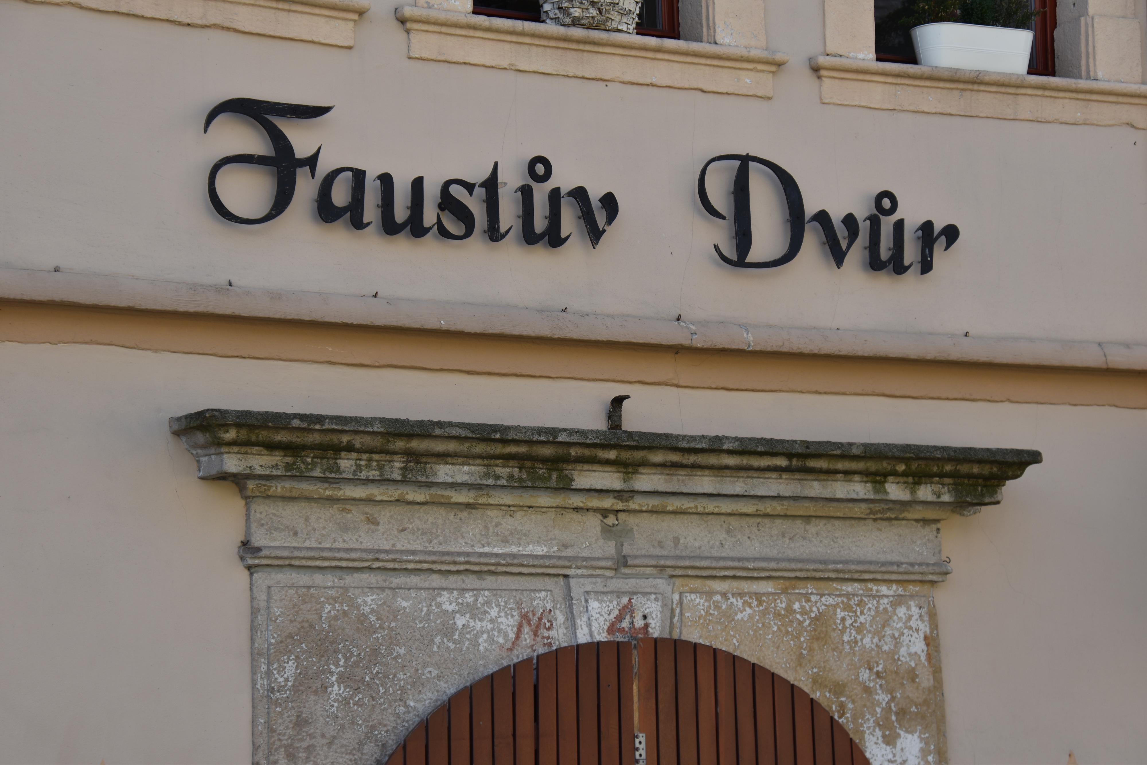 Restaurace Faustův dvůr foto 2