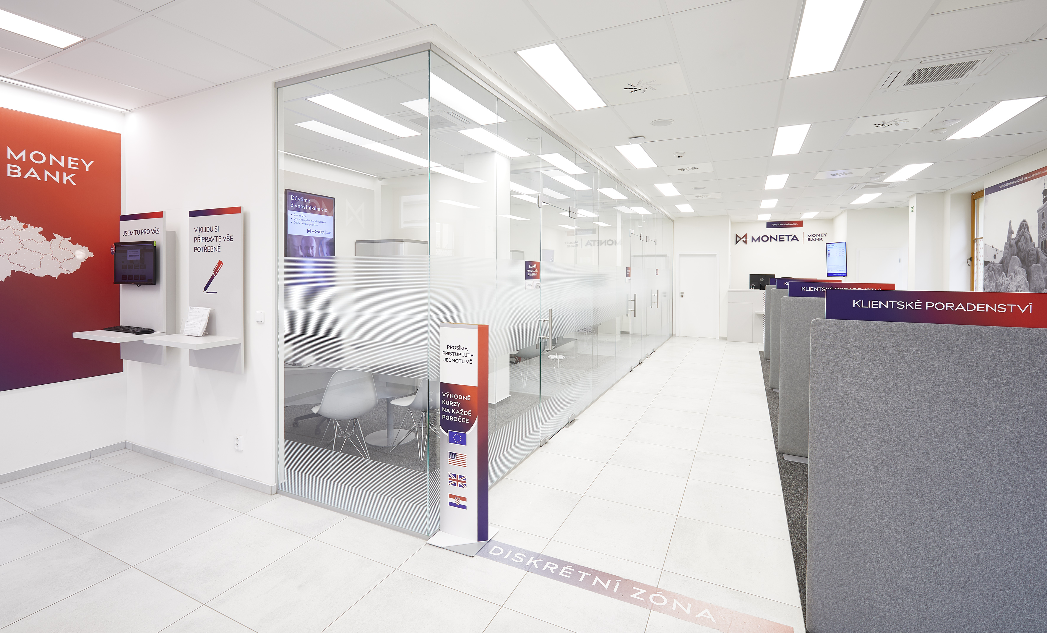 MONETA Money Bank foto 3