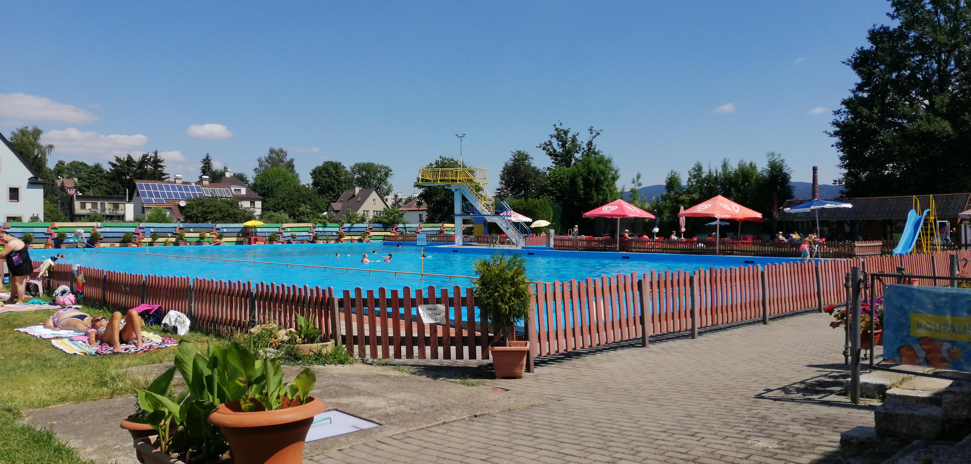 Koupaliště Vápenka foto 3