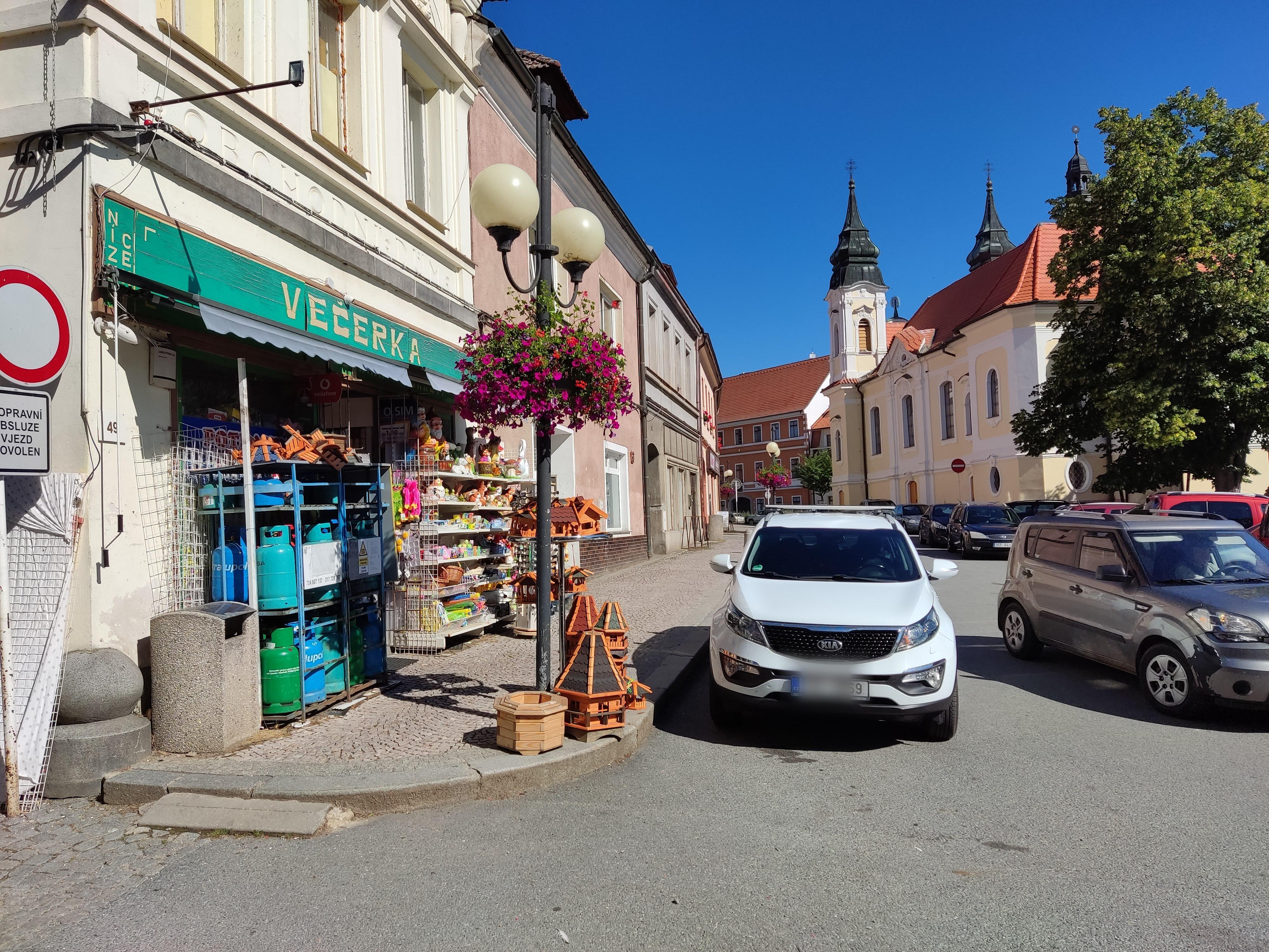 Večerka Ing. Lízla 49 foto 2